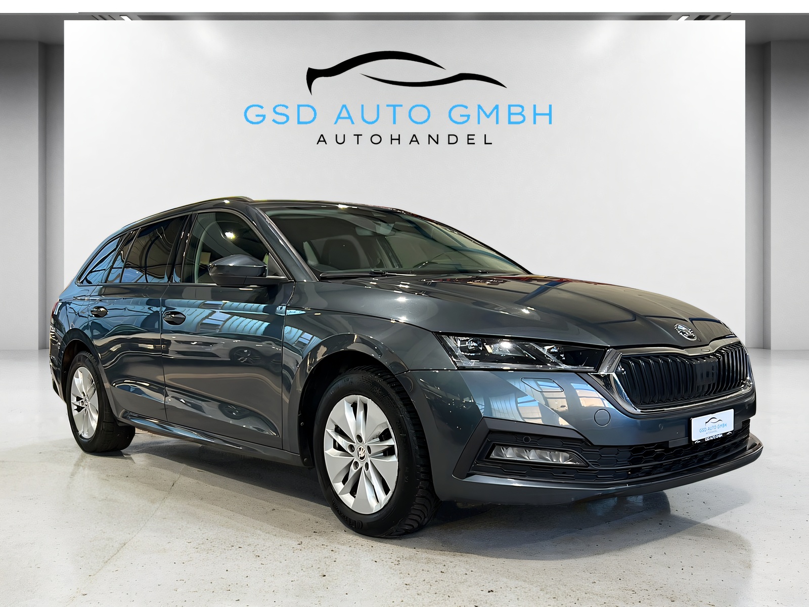SKODA Octavia Combi 2.0 TDI DSG 4x4**Rückfahrtkamera,CH Auslieferung,Tempomat ACC,Frisch ab MFK**-image-5