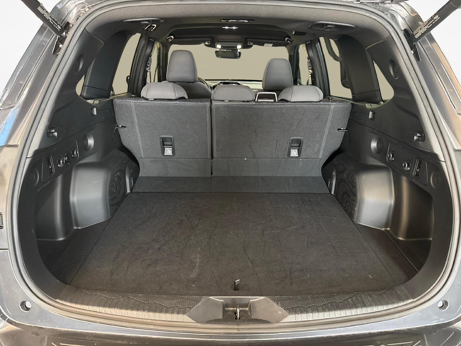 SUBARU Forester Station 2.0i e-Boxer Swiss Plus-image-10