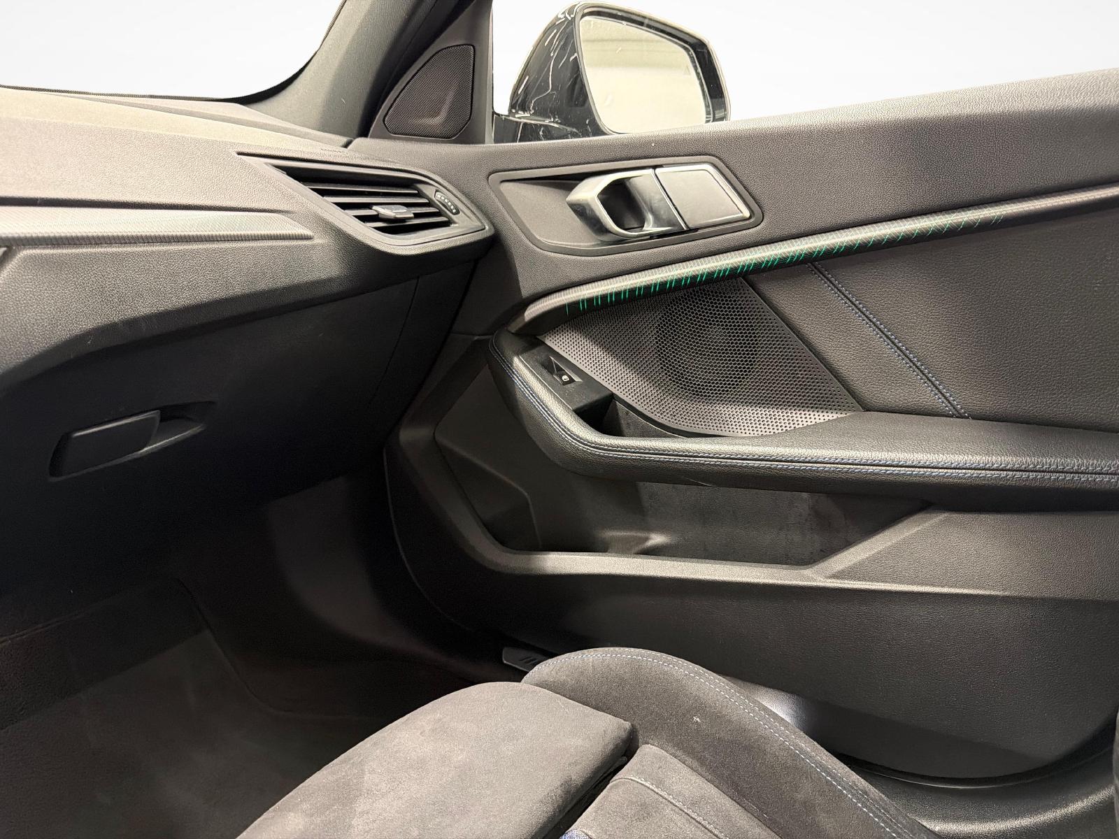 BMW 128ti-image-18