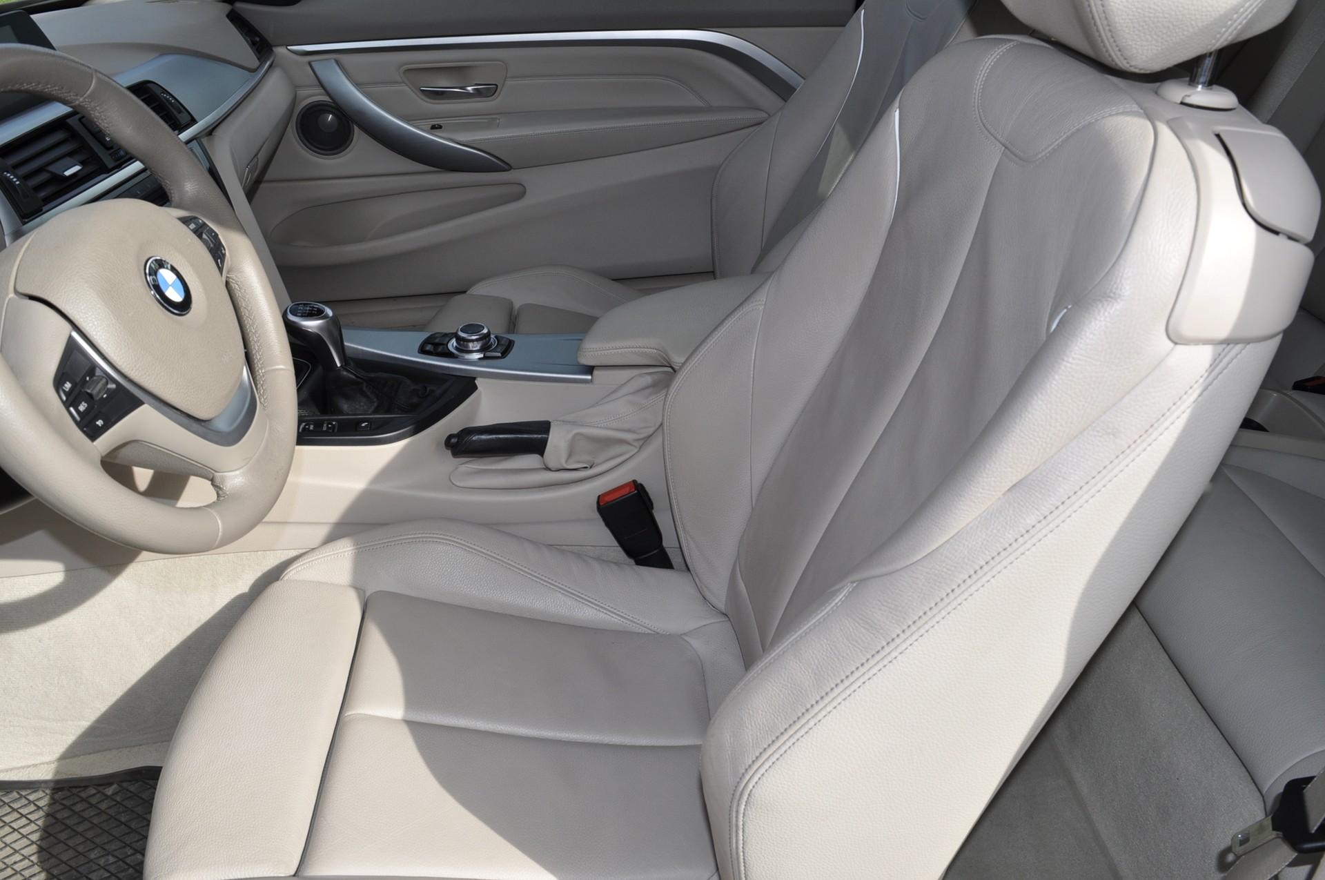 BMW 420d Coupé-image-9