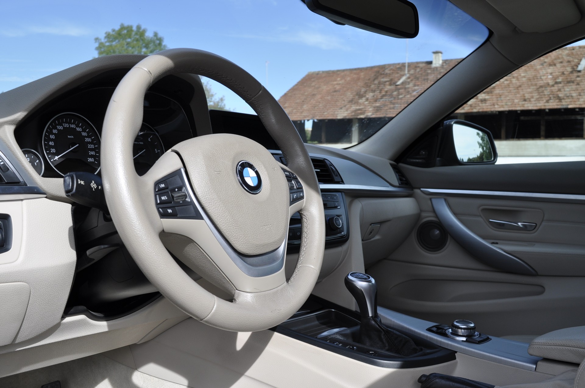 BMW 420d Coupé-image-11