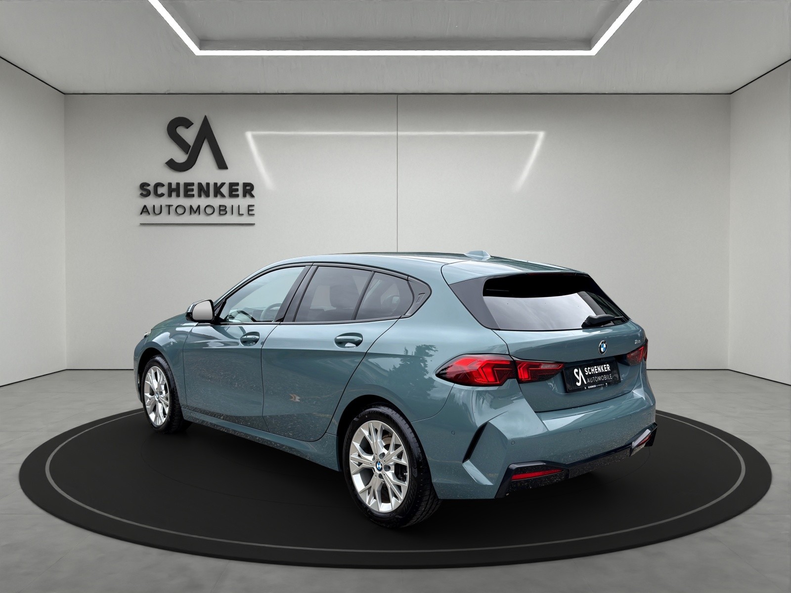 BMW 120 Steptronic-image-2
