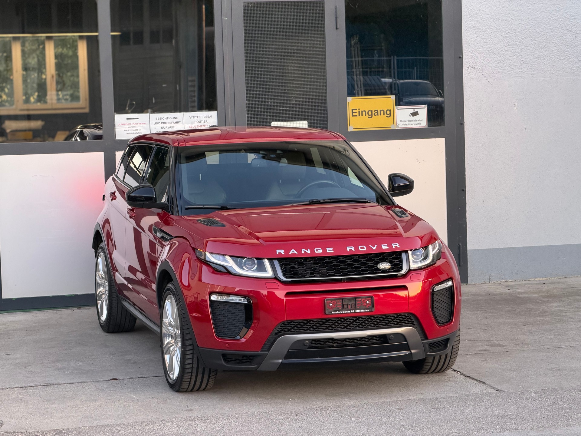 LAND ROVER Range Rover Evoque 2.0 TD4 HSE Dynamic AT9-image-3