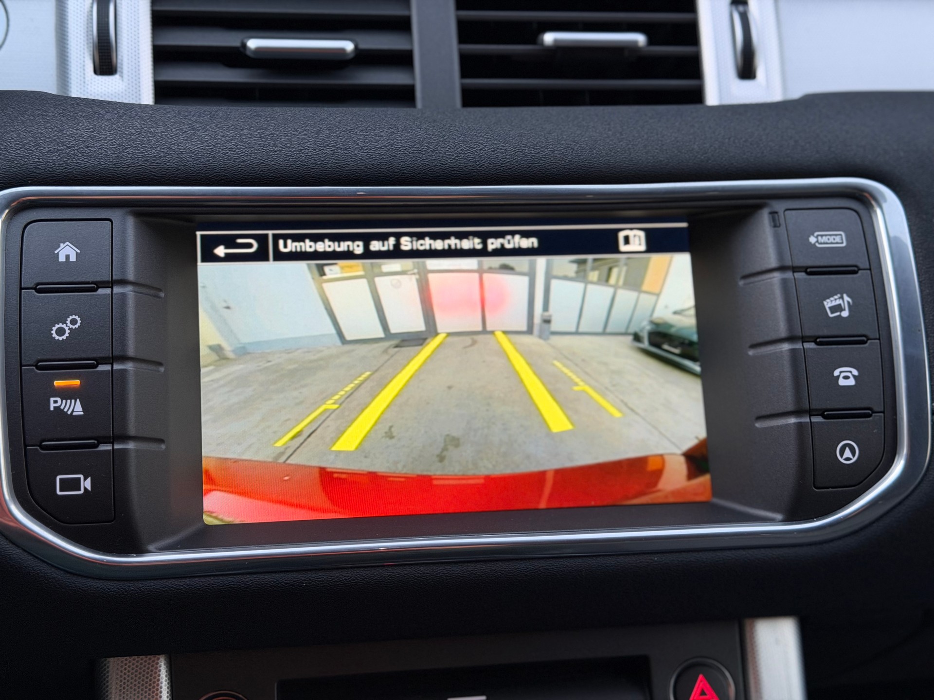 LAND ROVER Range Rover Evoque 2.0 TD4 HSE Dynamic AT9-image-19