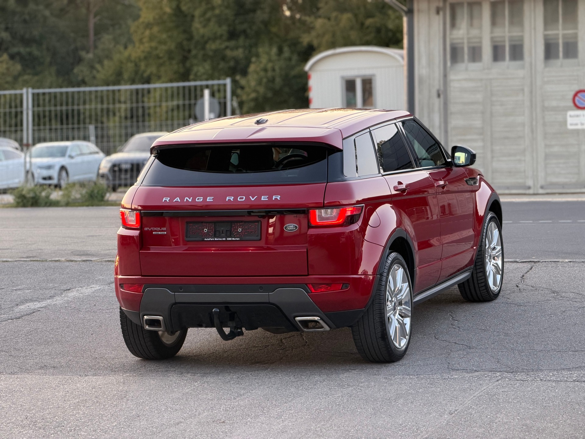 LAND ROVER Range Rover Evoque 2.0 TD4 HSE Dynamic AT9-image-4