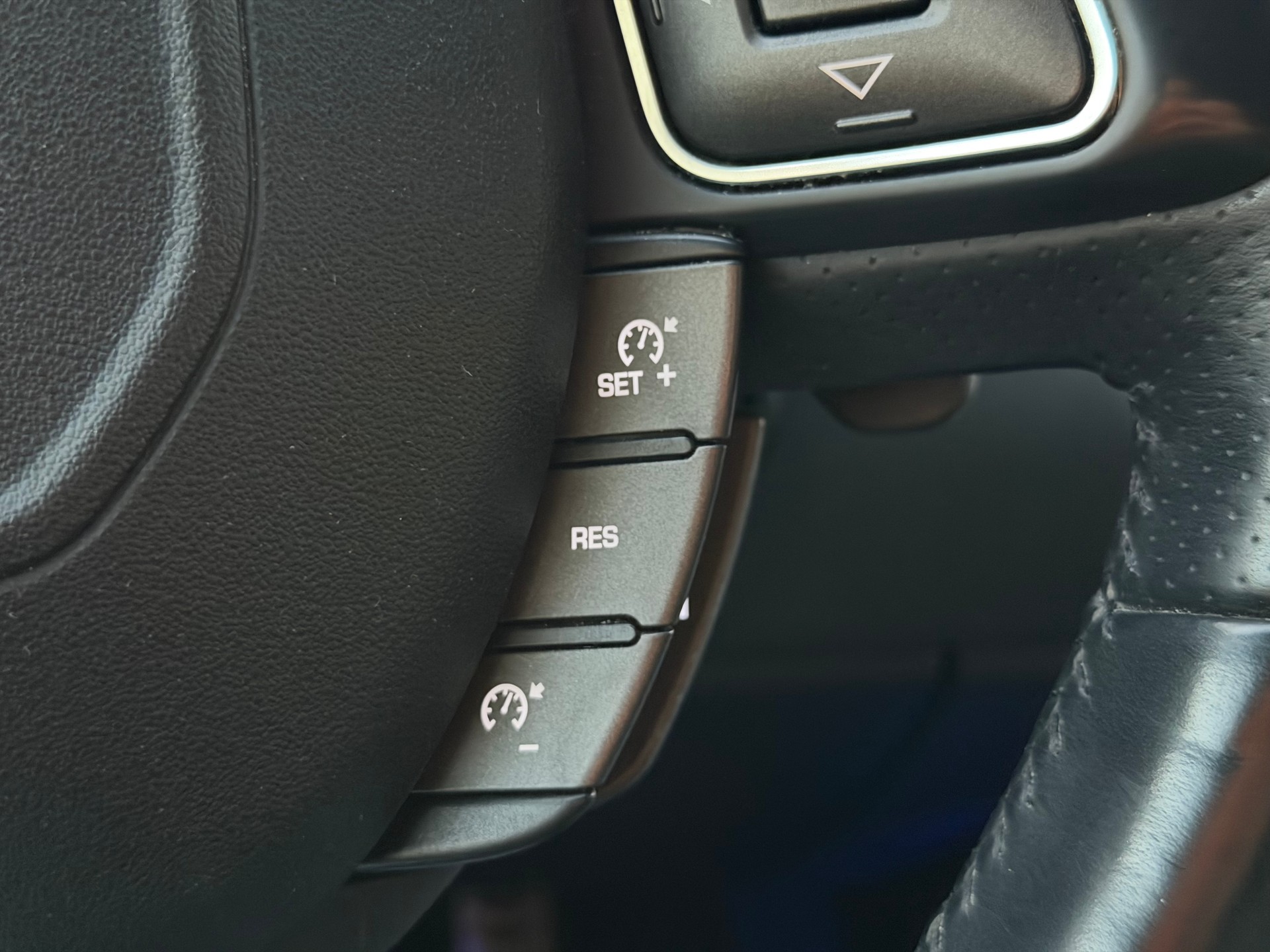 LAND ROVER Range Rover Evoque 2.0 TD4 HSE Dynamic AT9-image-22