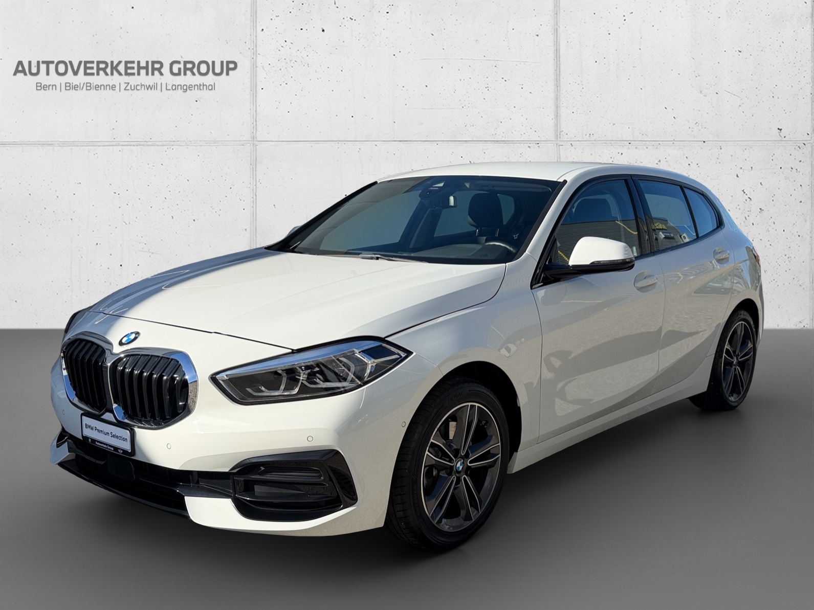 BMW 118i Sport Steptronic-image-0