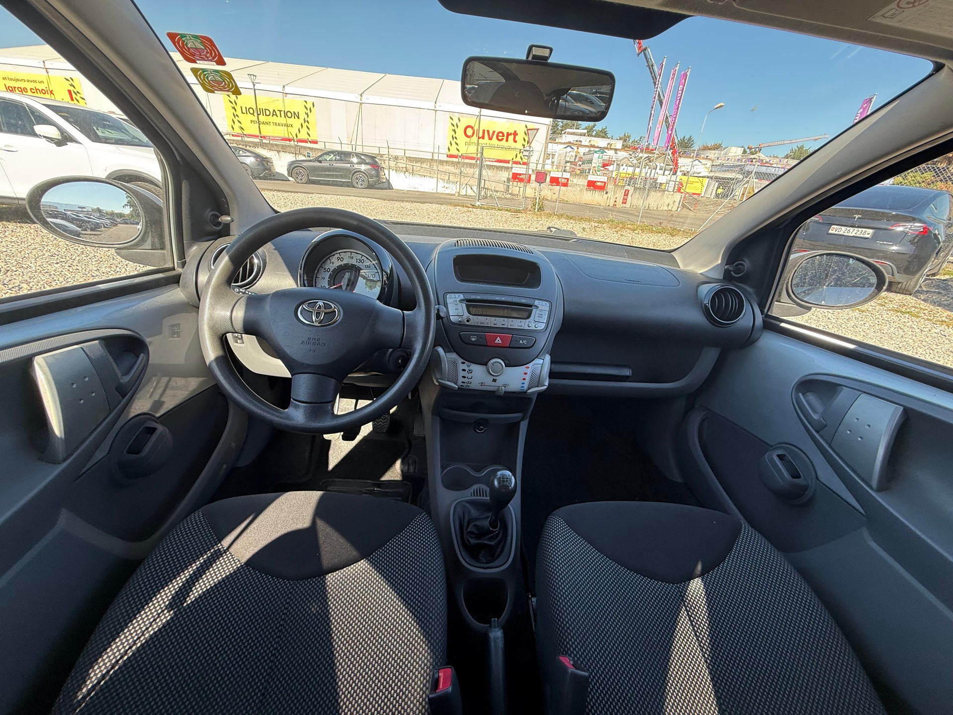 TOYOTA Aygo 1.0 Linea Terra-image-8