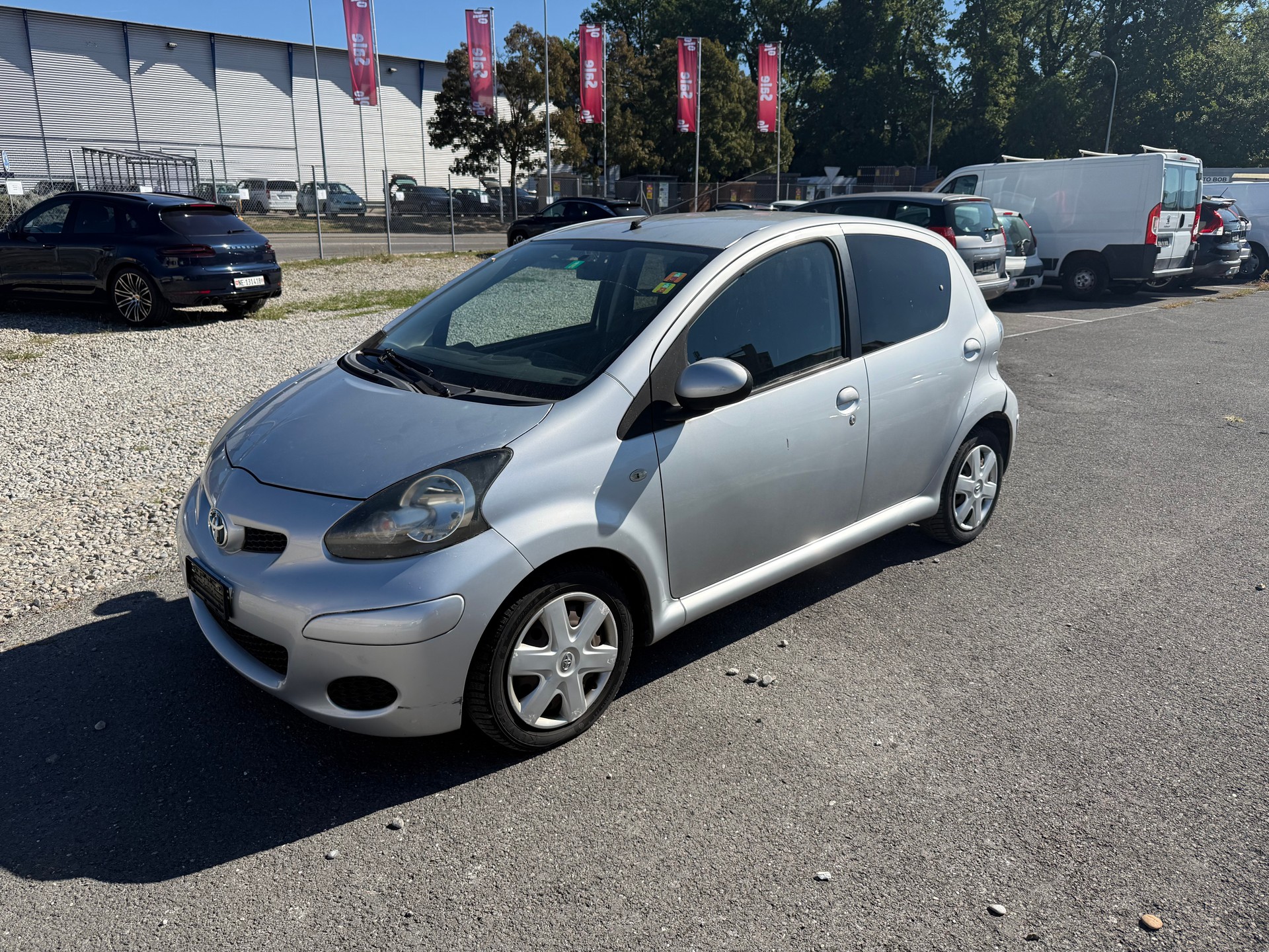 TOYOTA Aygo 1.0 Linea Terra-image-0