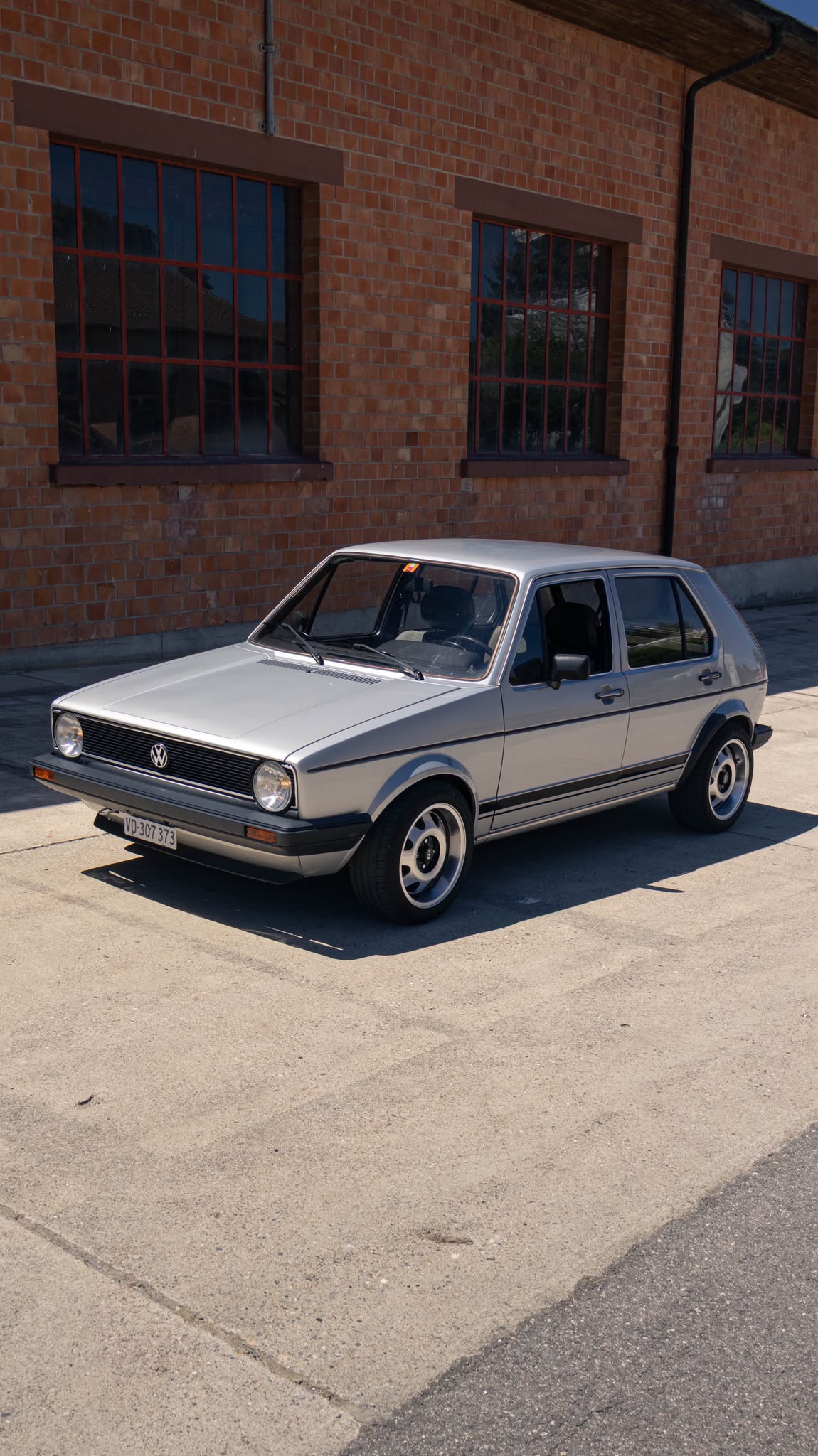 VW 1-image-1