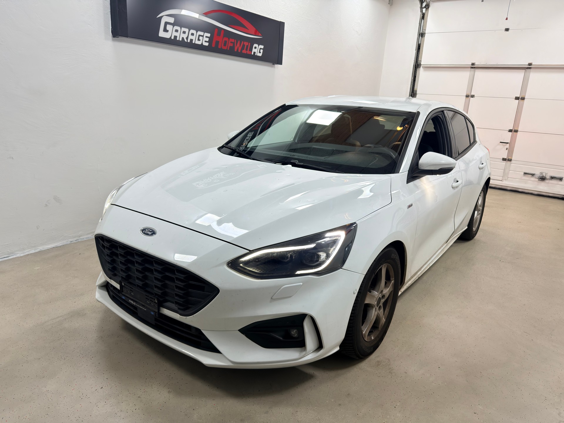 FORD Focus 1.0 SCTi Active-image-0