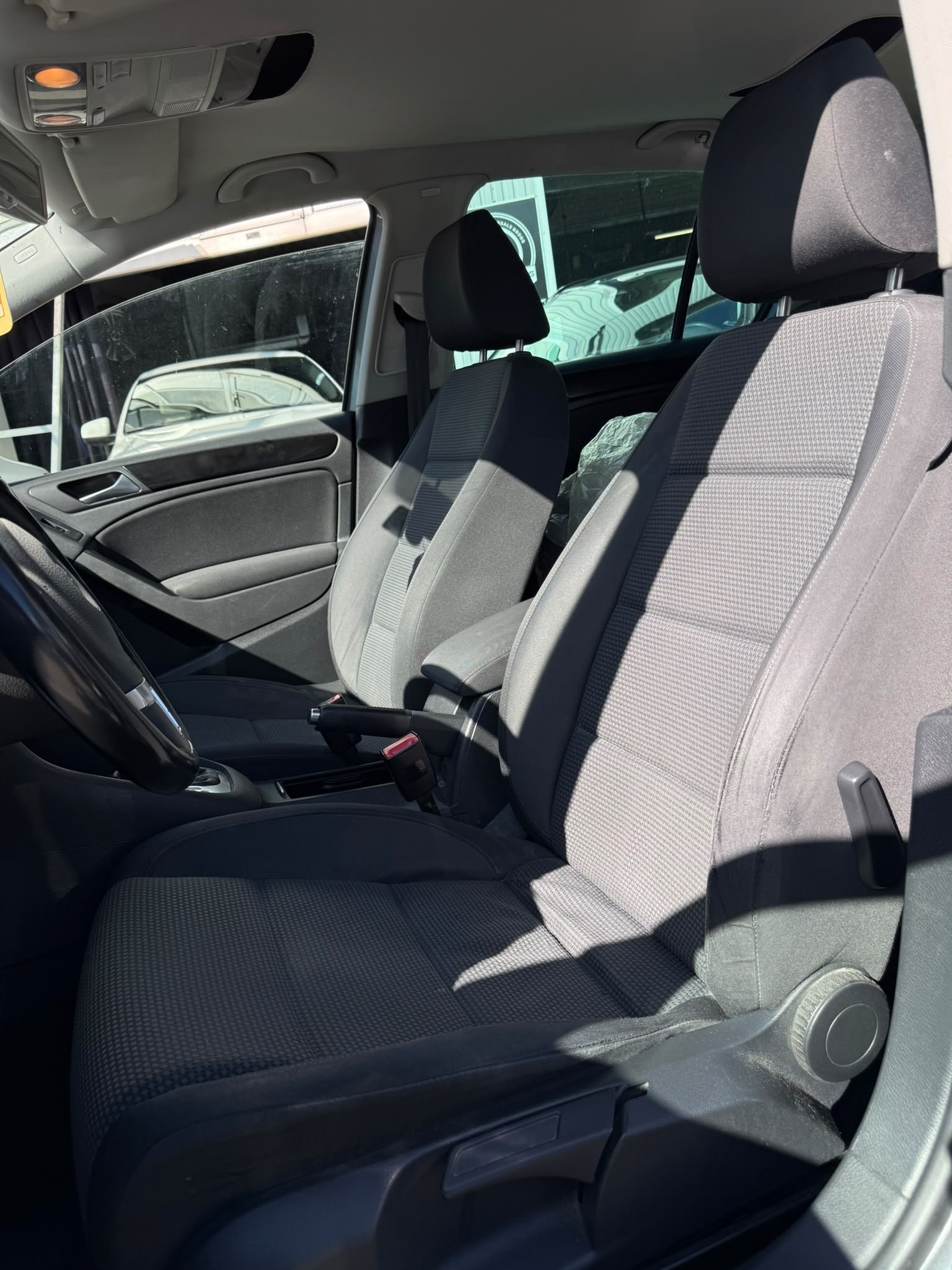 VW Golf 1.4 TSI Team DSG-image-7