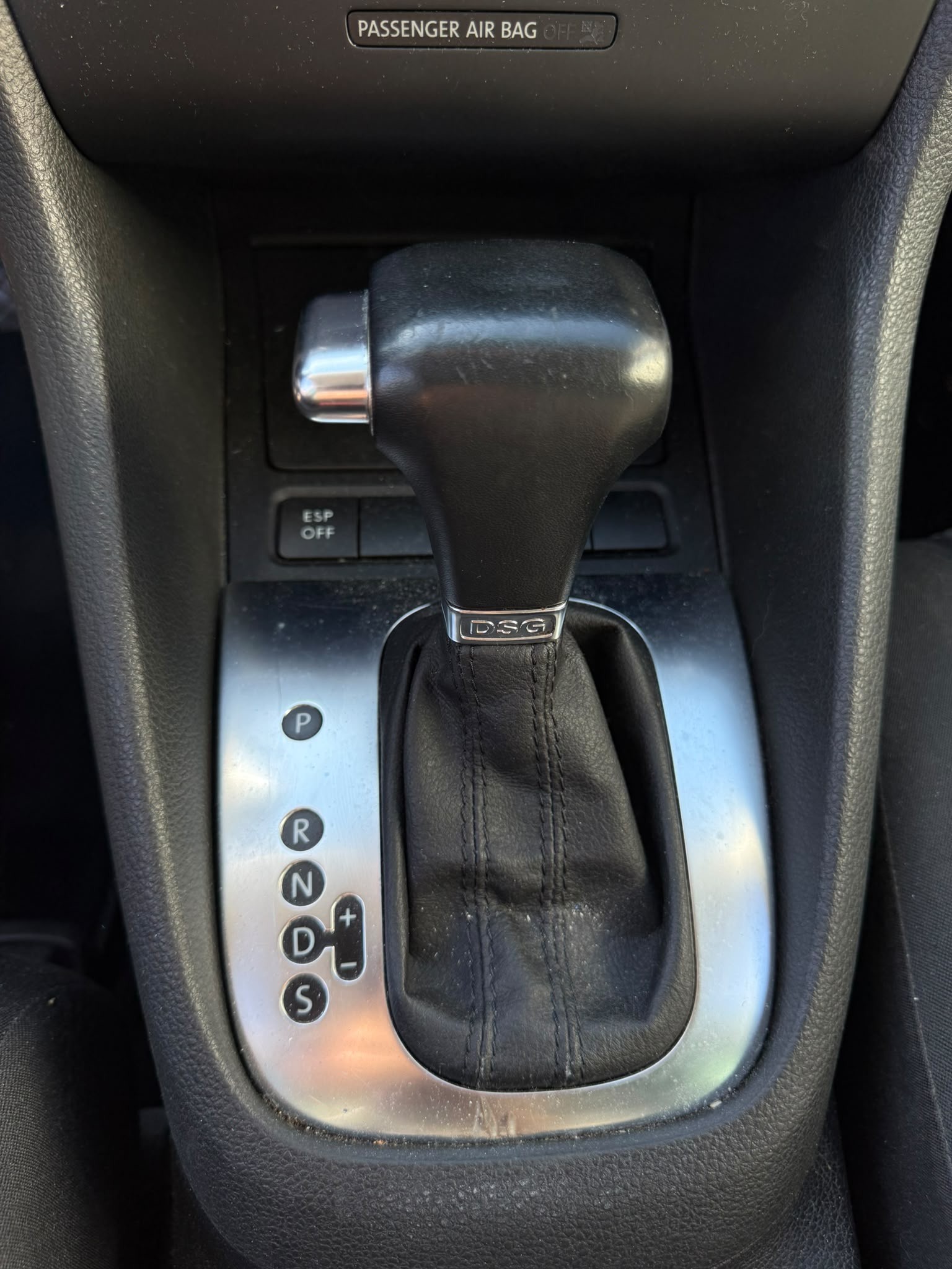 VW Golf 1.4 TSI Team DSG-image-11