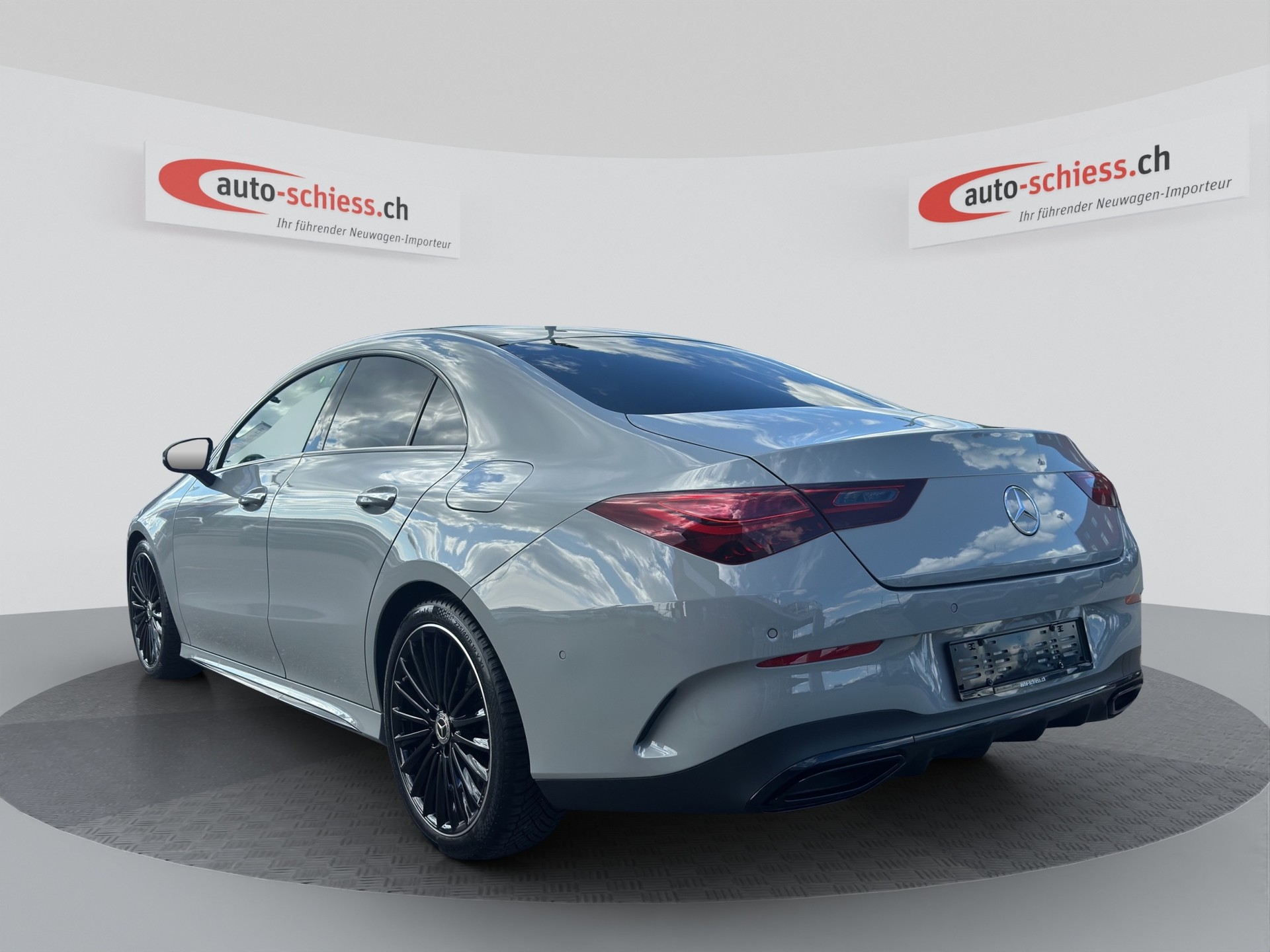 MERCEDES-BENZ CLA 220 d 8G-DCT AMG Edition-image-2