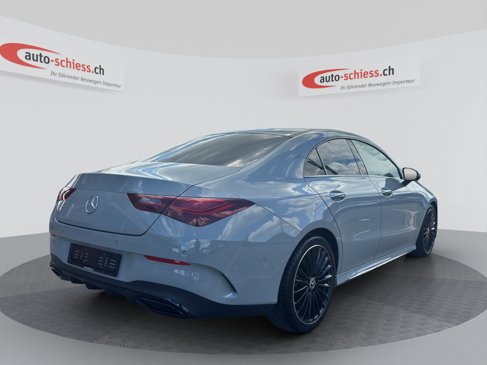 MERCEDES-BENZ CLA 220 d 8G-DCT AMG Edition-image-4