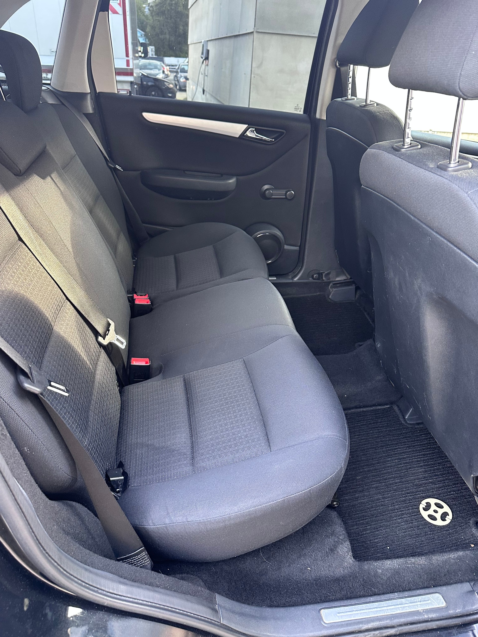 MERCEDES-BENZ B 180 CDI Klima, Multitasking Lenkrad, Parksensoren-image-11