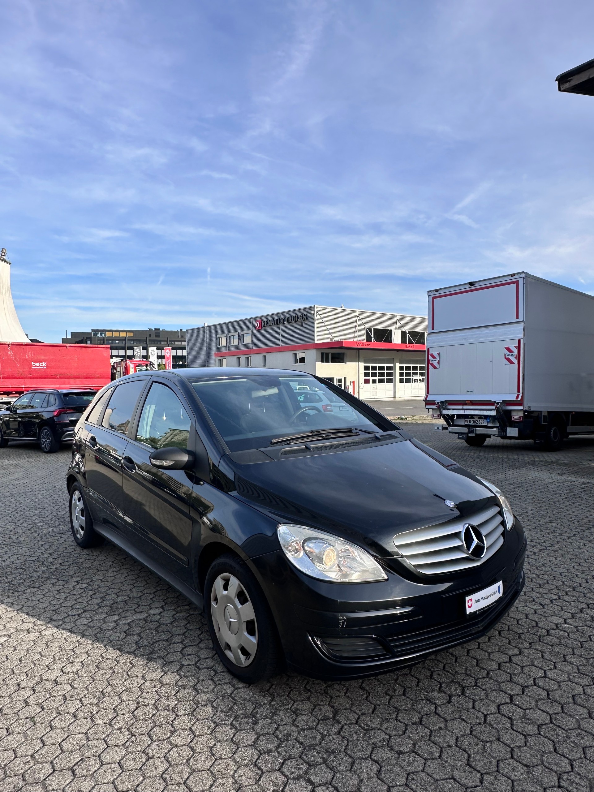 MERCEDES-BENZ B 180 CDI Klima, Multitasking Lenkrad, Parksensoren-image-2