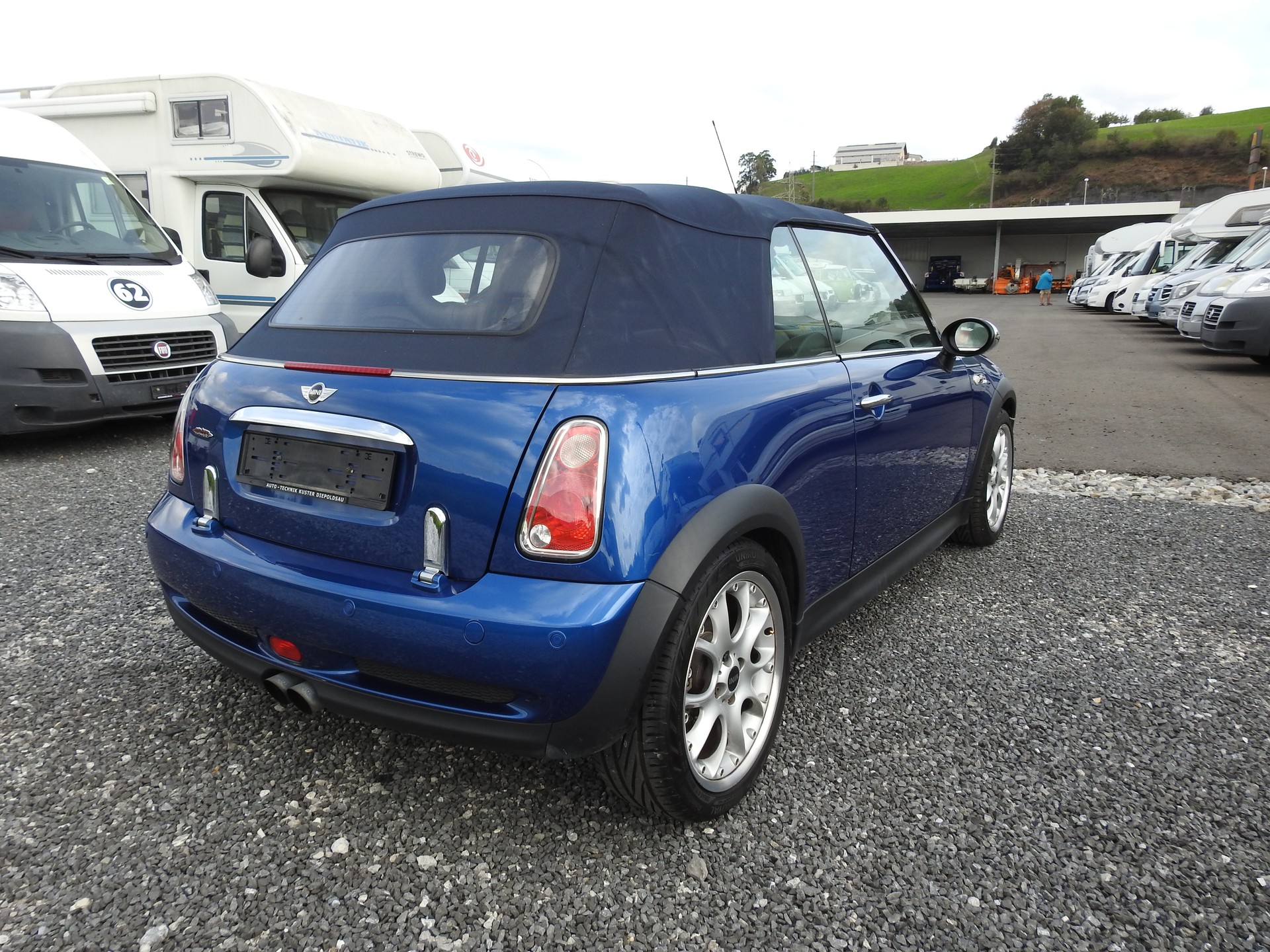MINI Cooper S John Cooper Works Cabriolet-image-6
