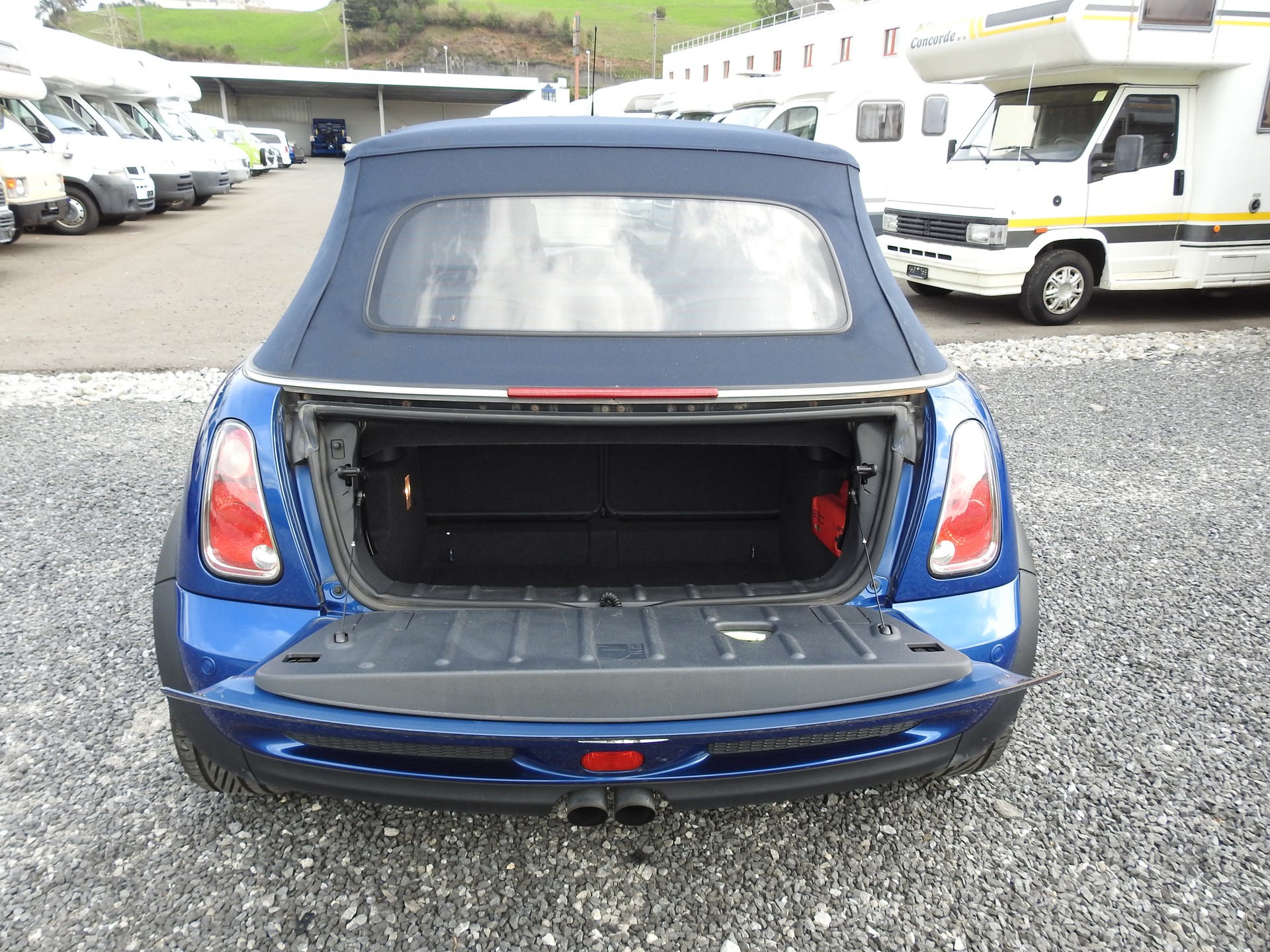 MINI Cooper S John Cooper Works Cabriolet-image-10