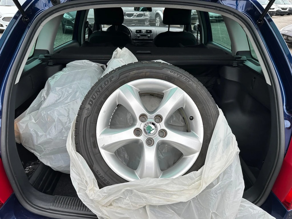 SKODA Fabia 1.2 TSI Classic DSG-image-11
