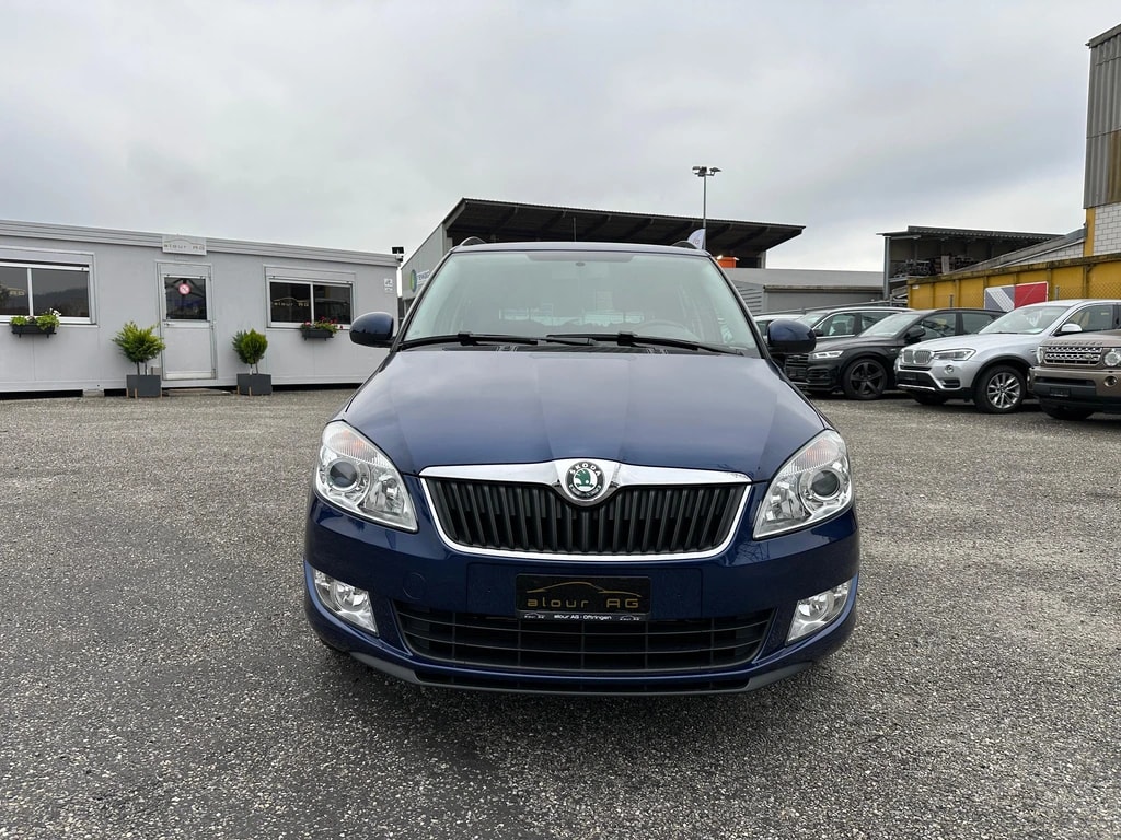 SKODA Fabia 1.2 TSI Classic DSG-image-1
