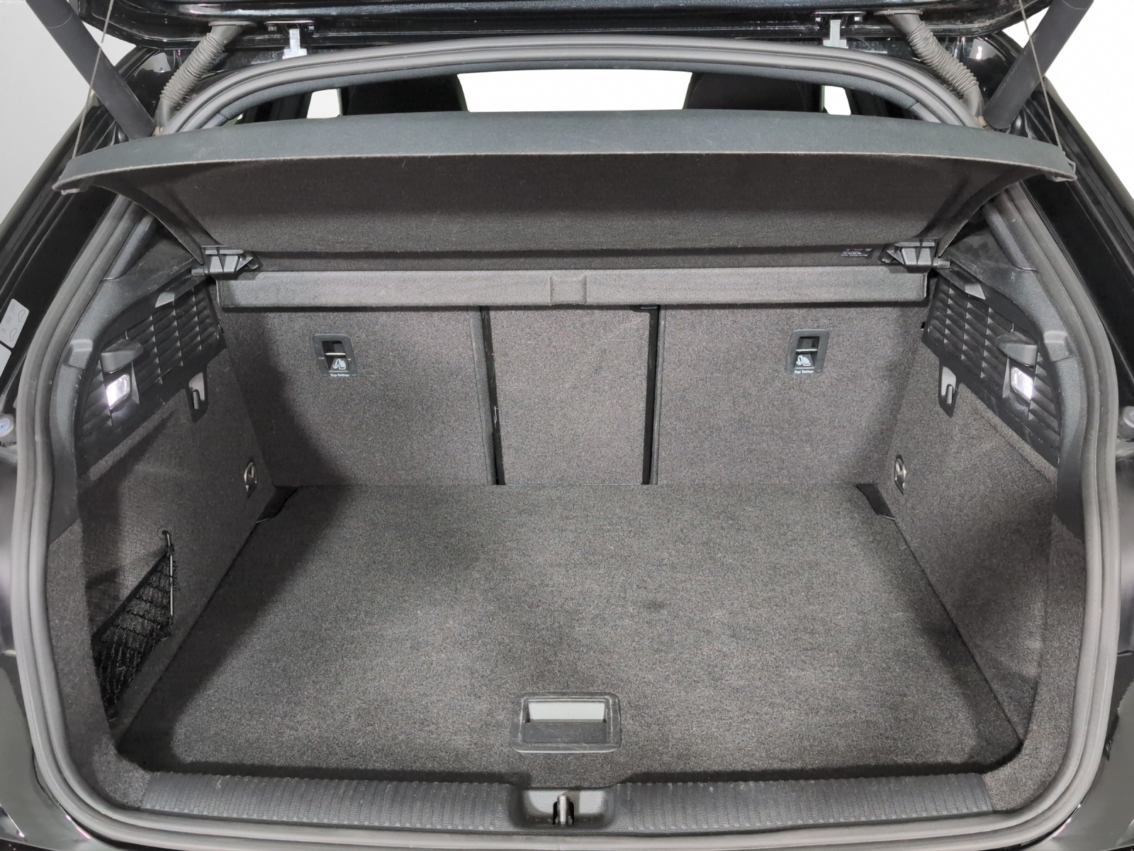 AUDI Q2 35 TFSI Sport S-tronic-image-15