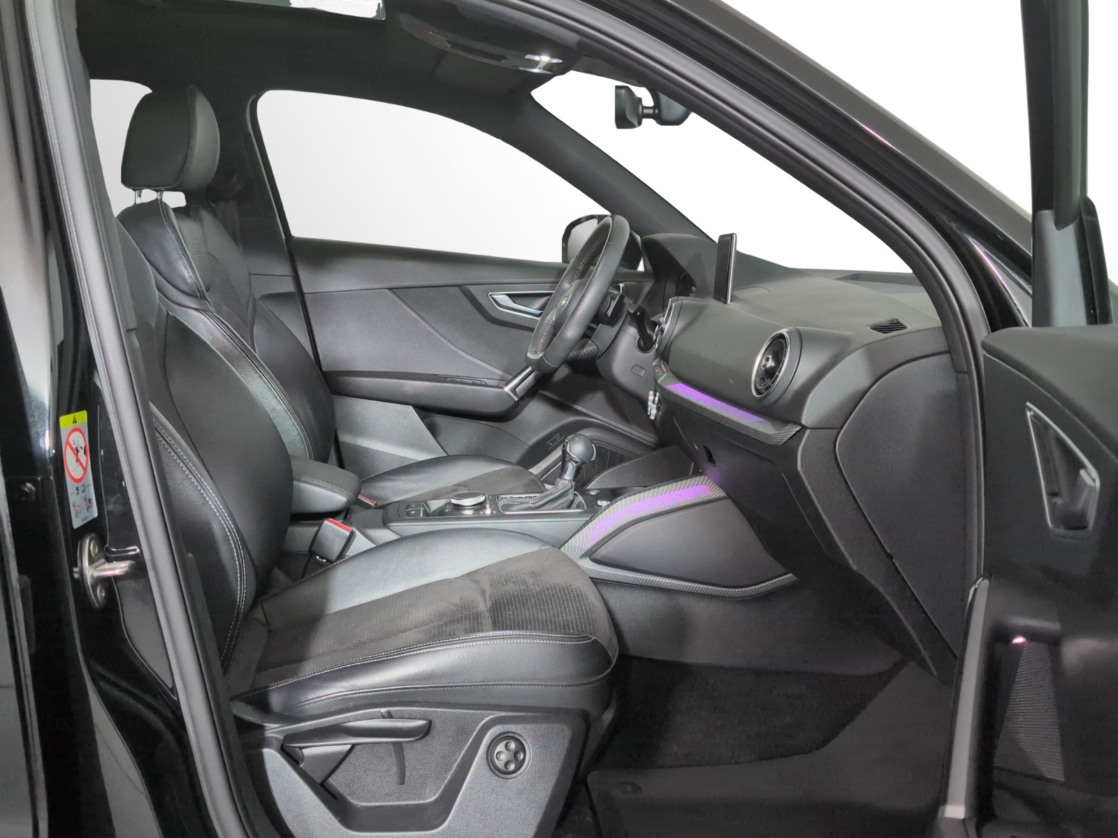 AUDI Q2 35 TFSI Sport S-tronic-image-6