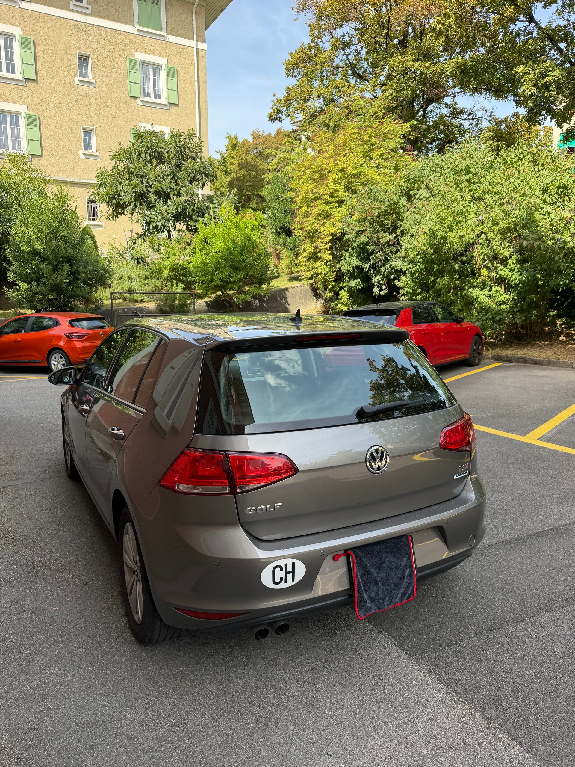 VW GOLF-image-2