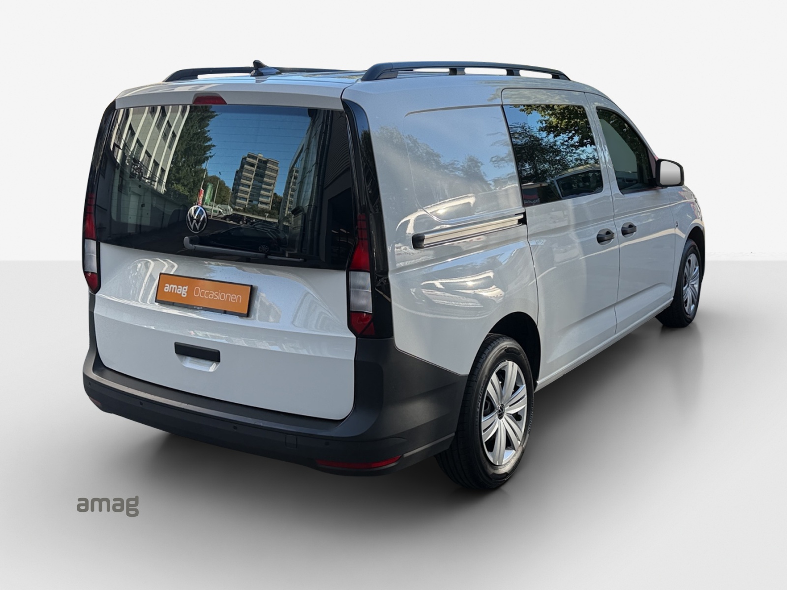 VW Caddy Cargo 2.0TDI Maxi-image-4