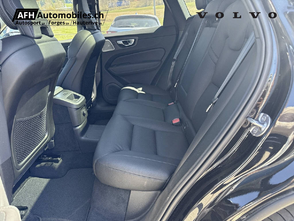 VOLVO XC60 2.0 T8 TE Inscription eAWD-image-14