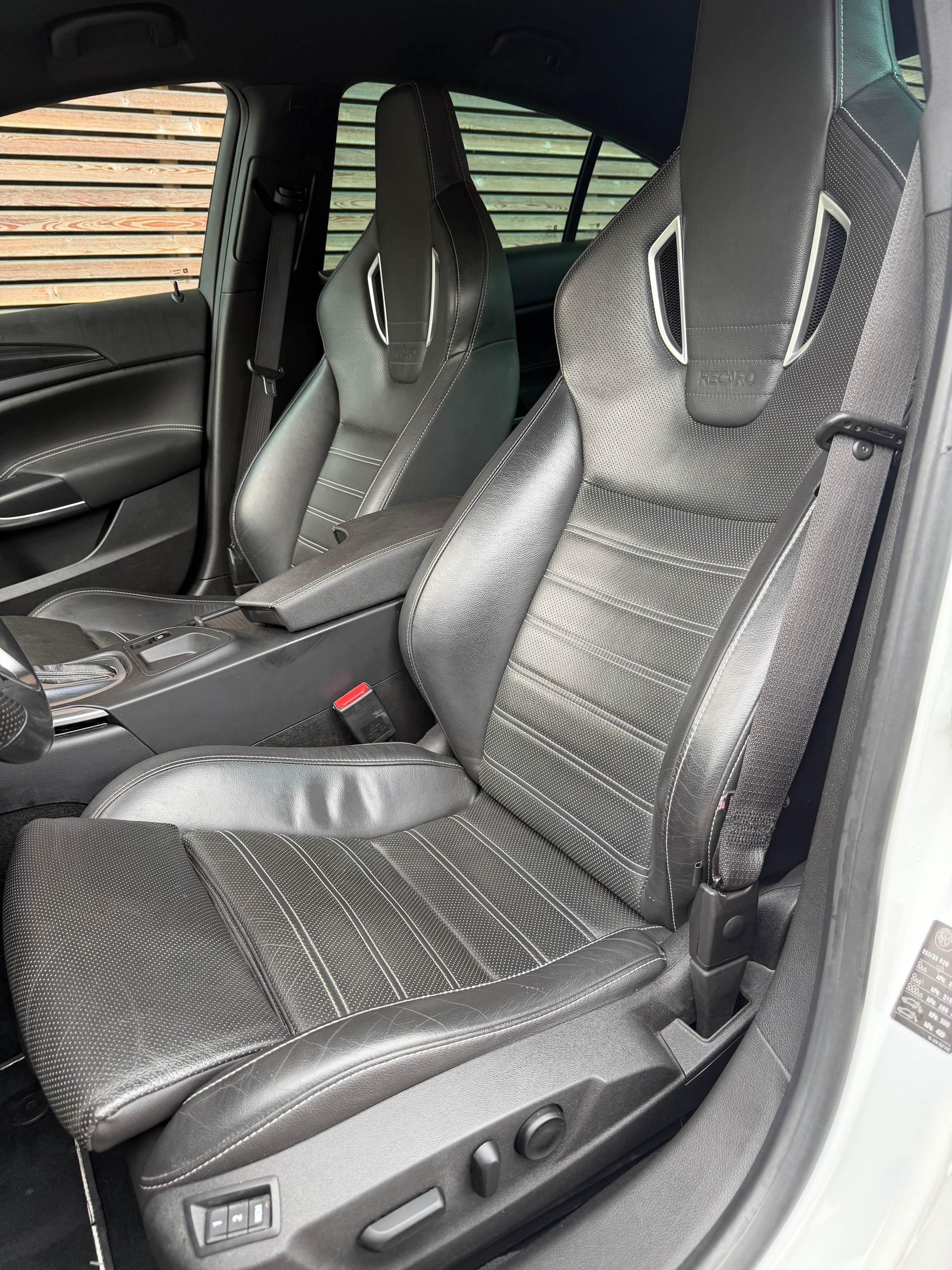 OPEL Insignia 2.8 Turbo OPC Unlimited 4WD Automatic-image-11