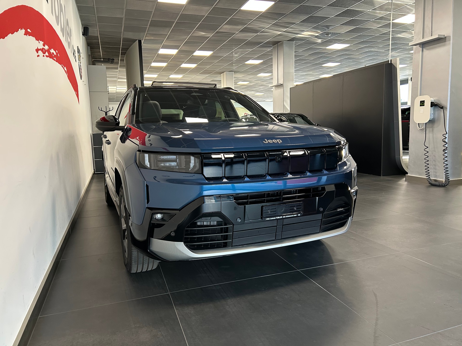 JEEP Compass 1.2 T e-Hybrid First Edition-image-5