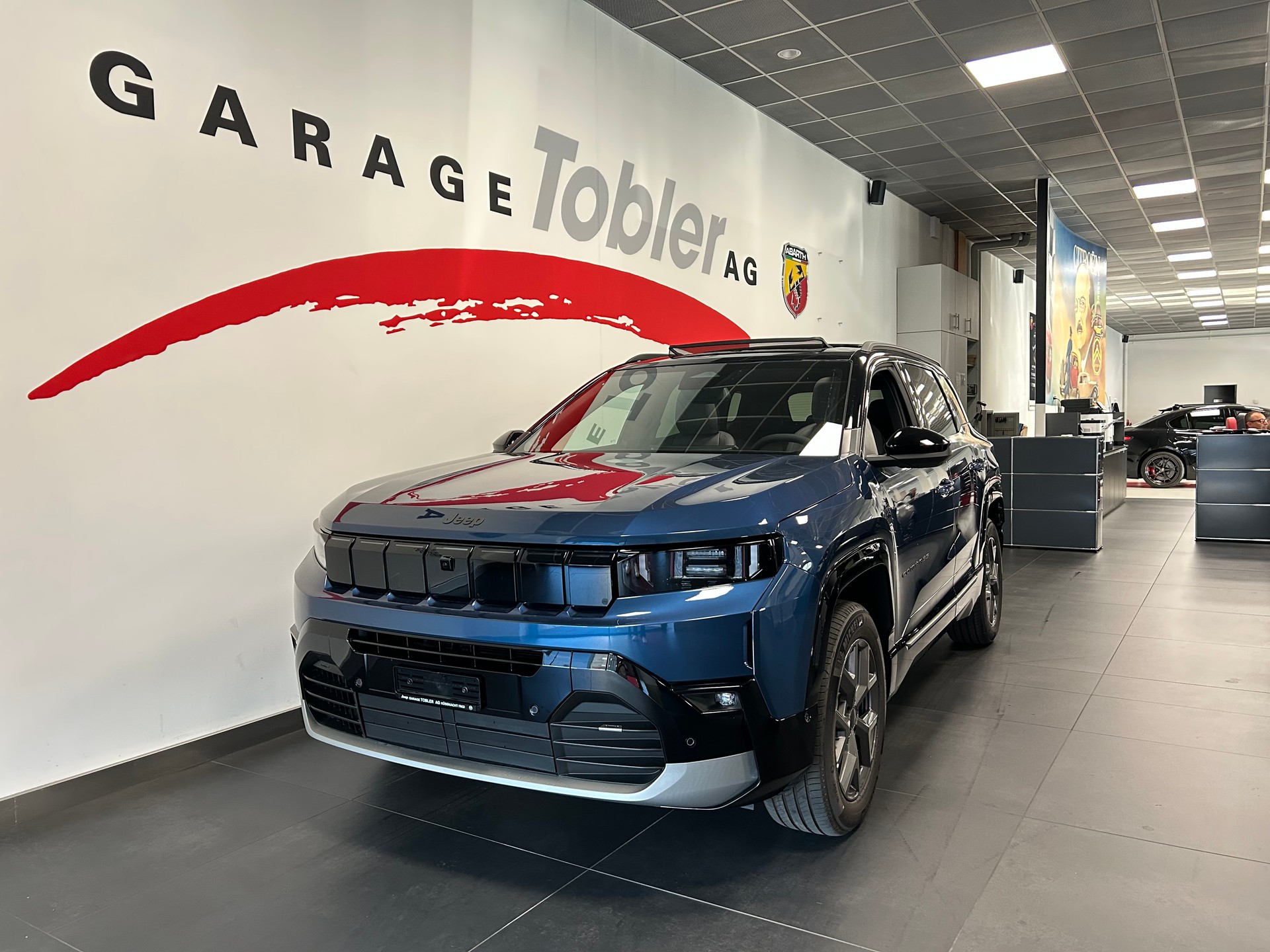 JEEP Compass 1.2 T e-Hybrid First Edition-showroom-element-2