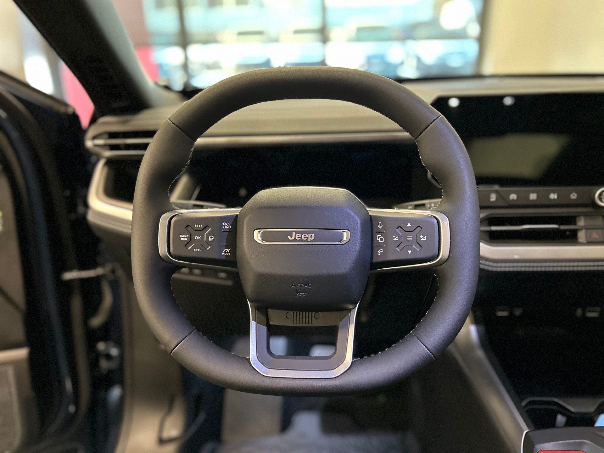 JEEP Compass 1.2 T e-Hybrid First Edition-image-13