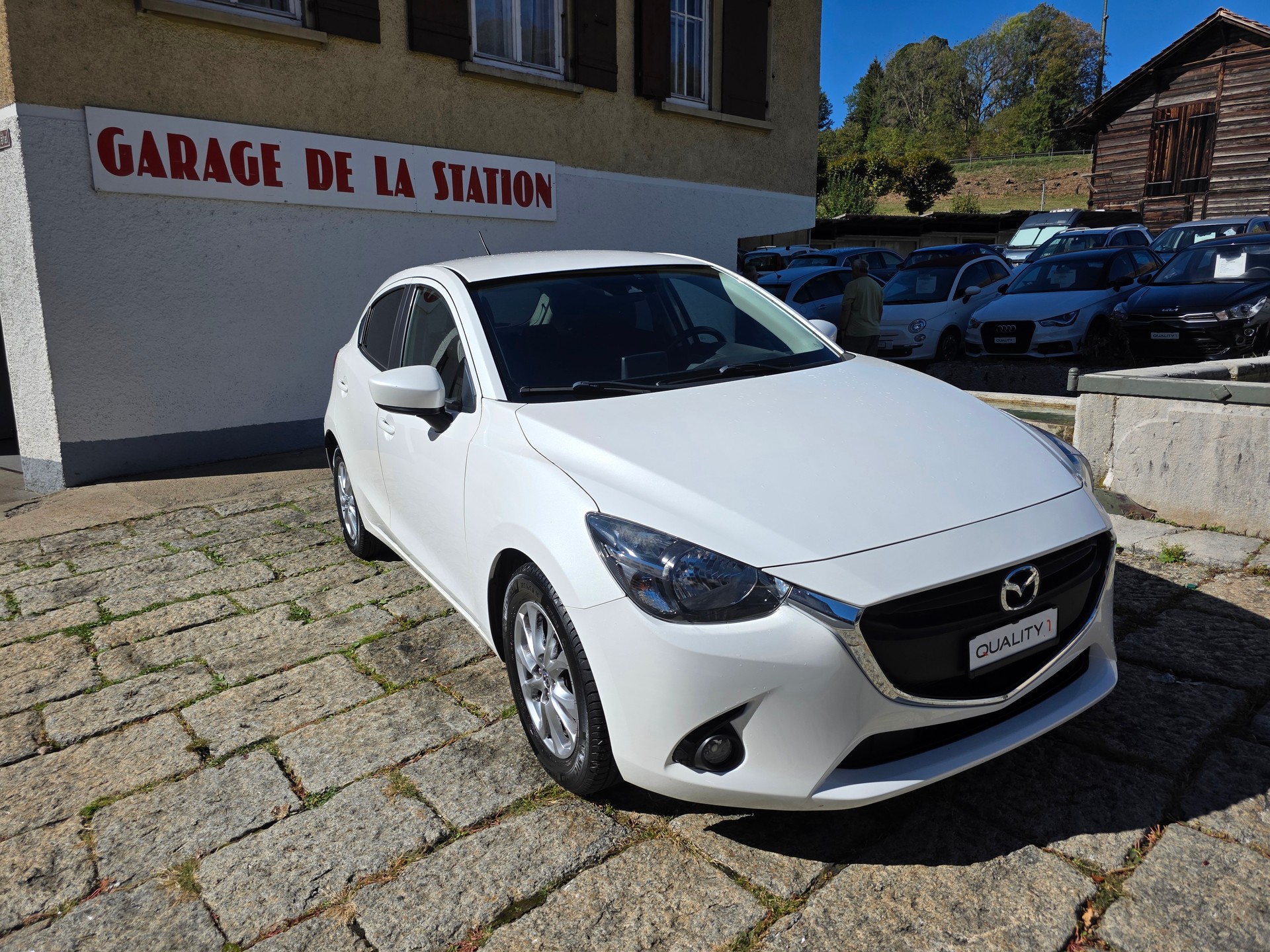 MAZDA 2 1.5i 16V Skyactiv-G Ambition Plus-image-2
