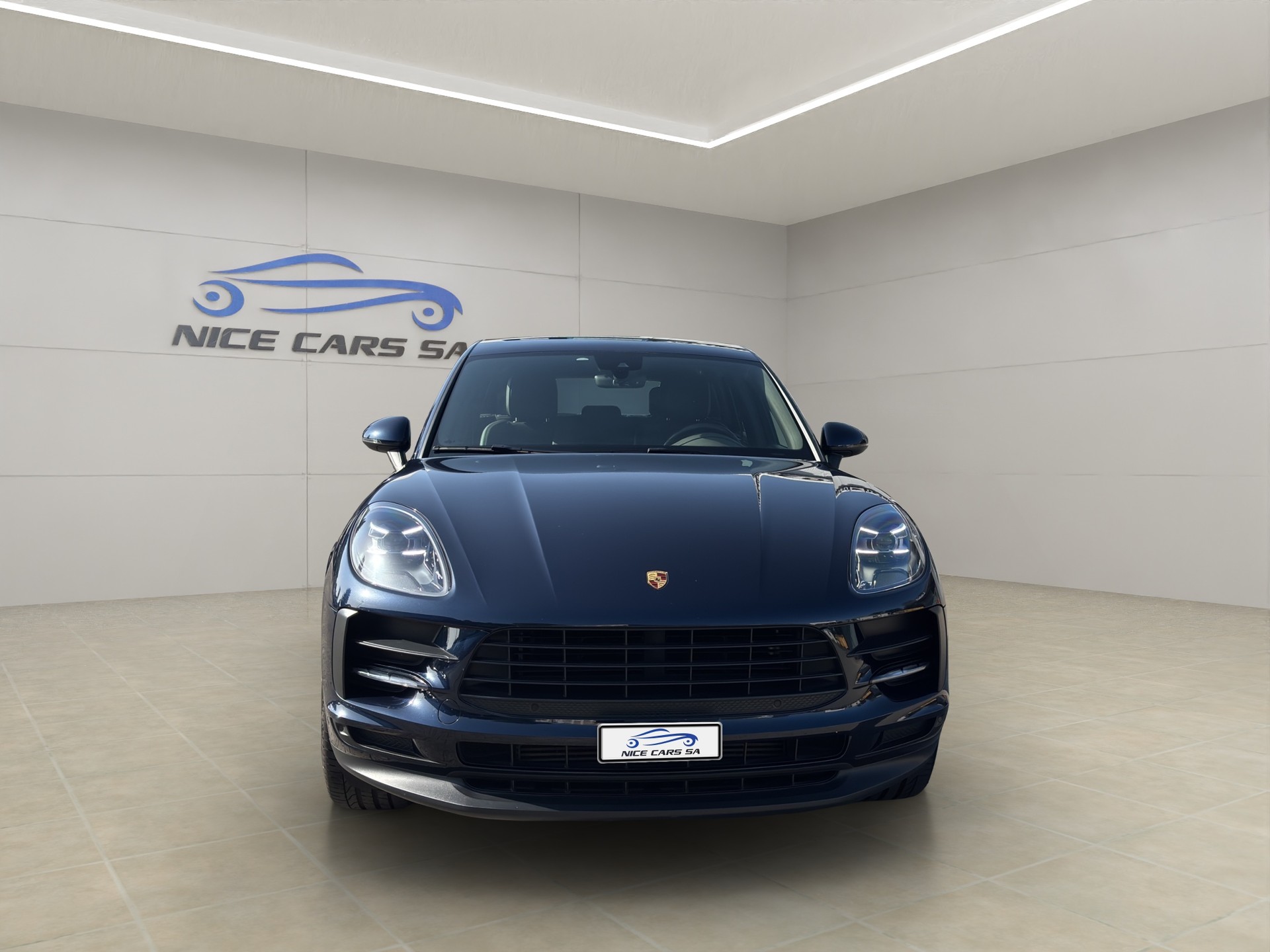 PORSCHE Macan PDK-image-1