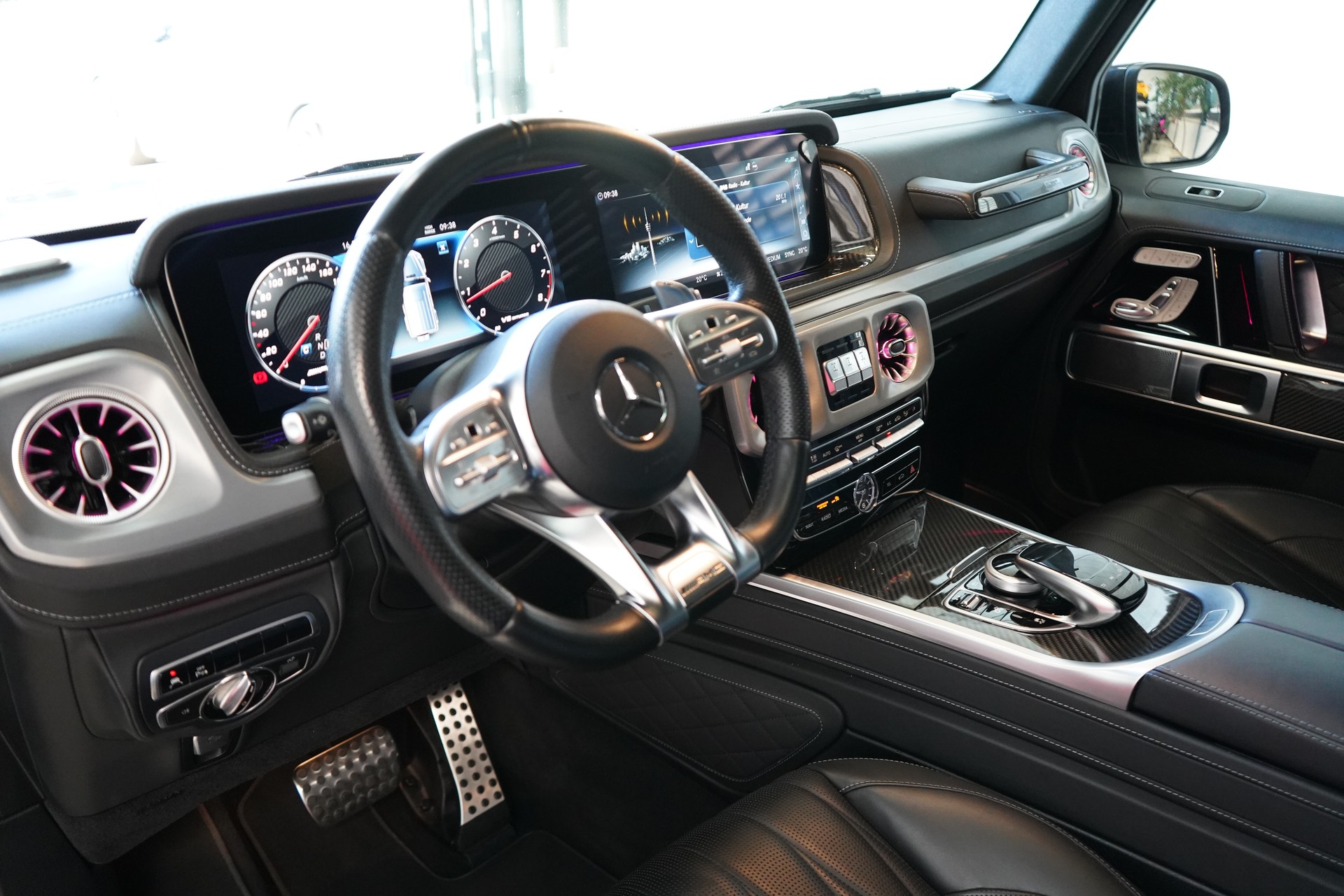 MERCEDES-BENZ G 63 AMG Speedshift Plus G-Tronic-image-14