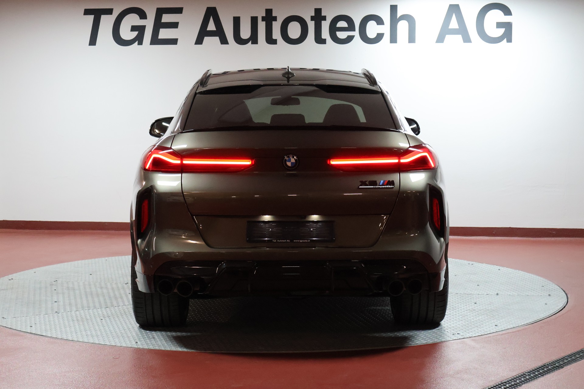 BMW X6M Steptronic M Competition-image-24