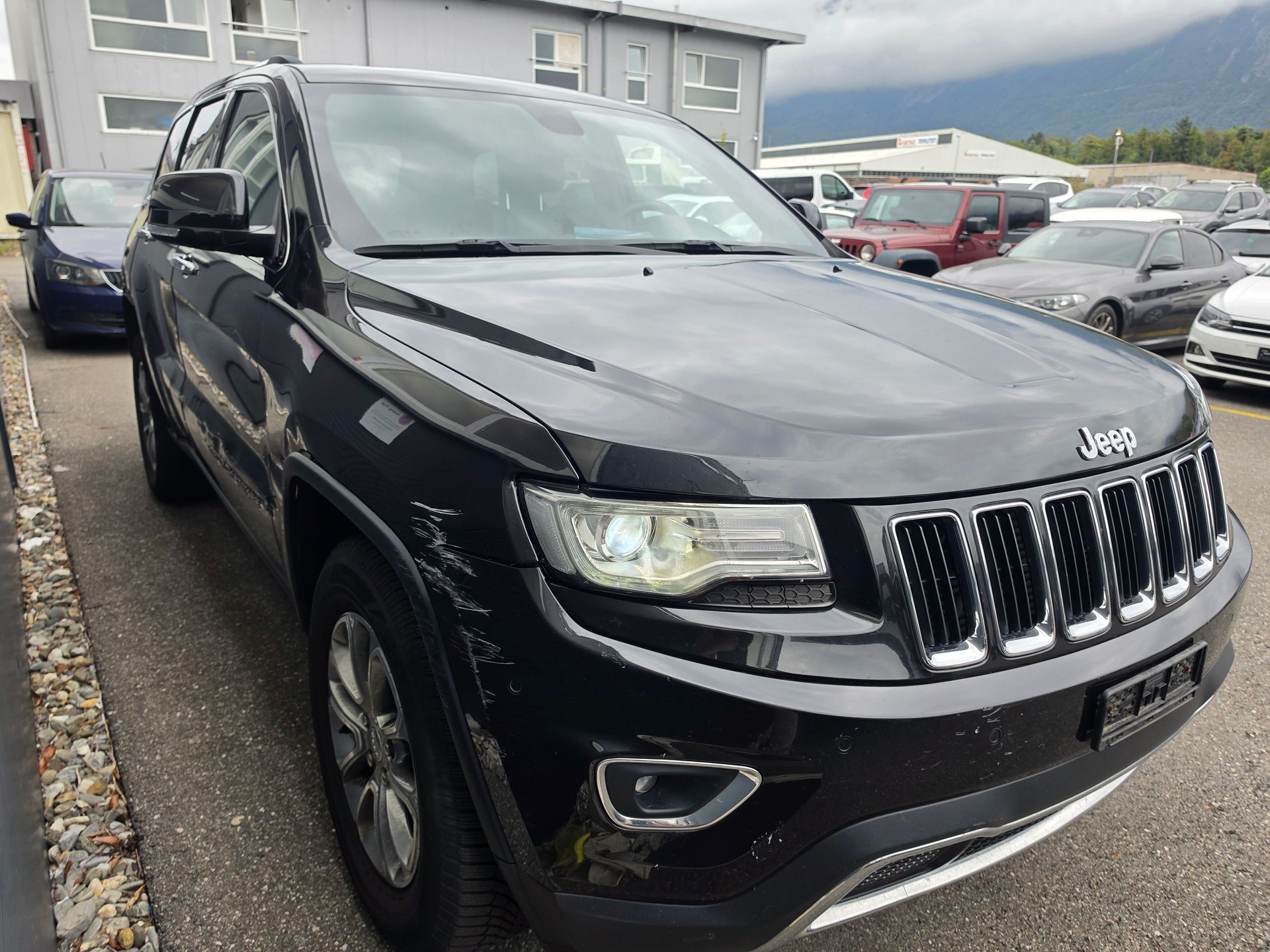 JEEP Grand Cherokee 3.0 CRD Limited Automatic-image-2