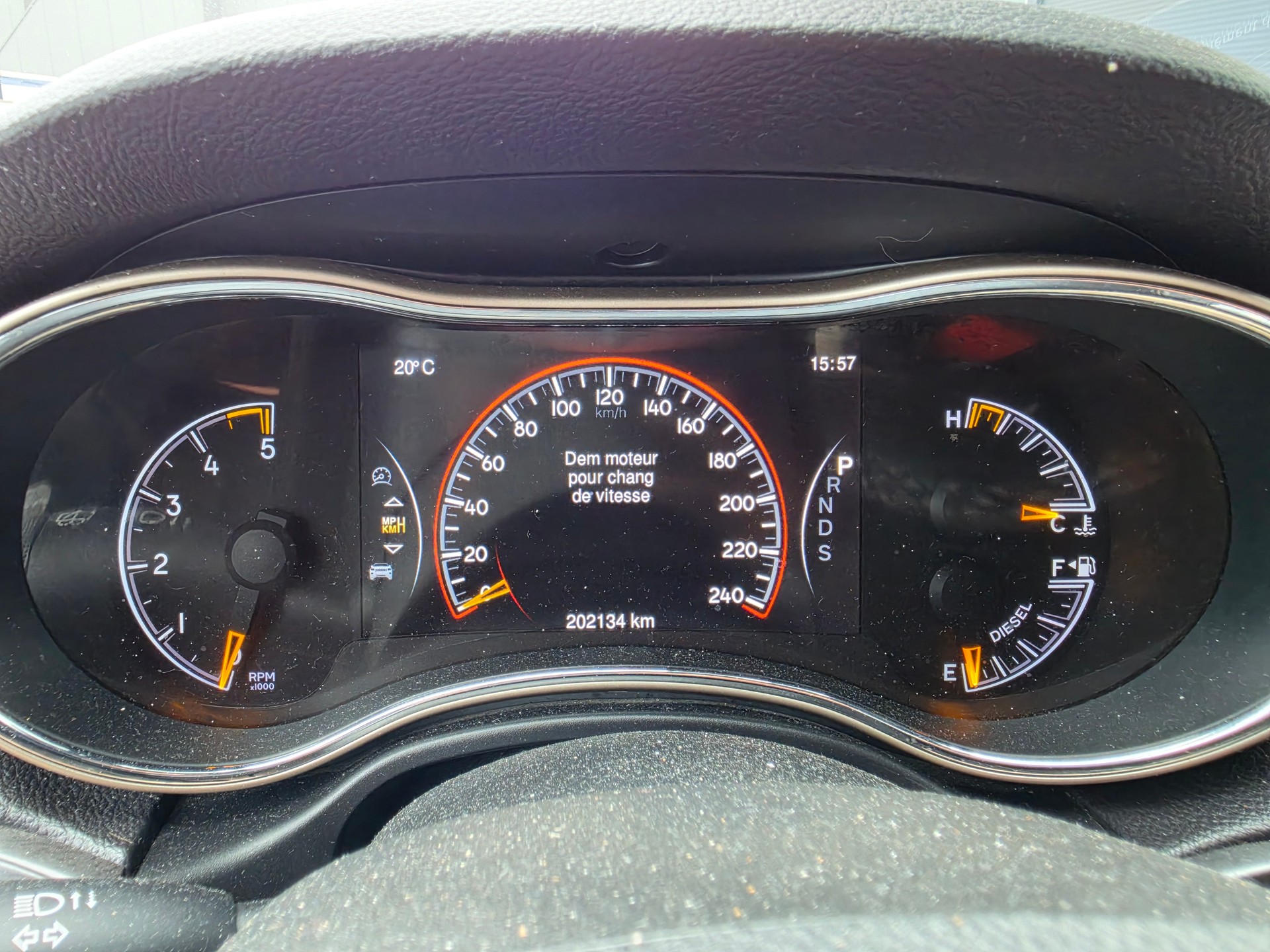 JEEP Grand Cherokee 3.0 CRD Limited Automatic-image-9