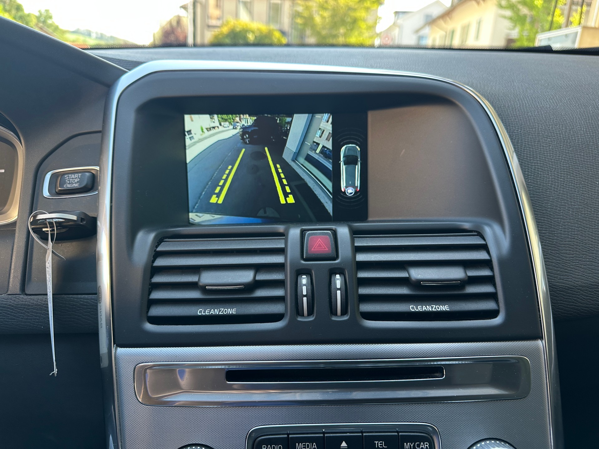 VOLVO XC60 T5 AWD Summum Geartronic-image-8