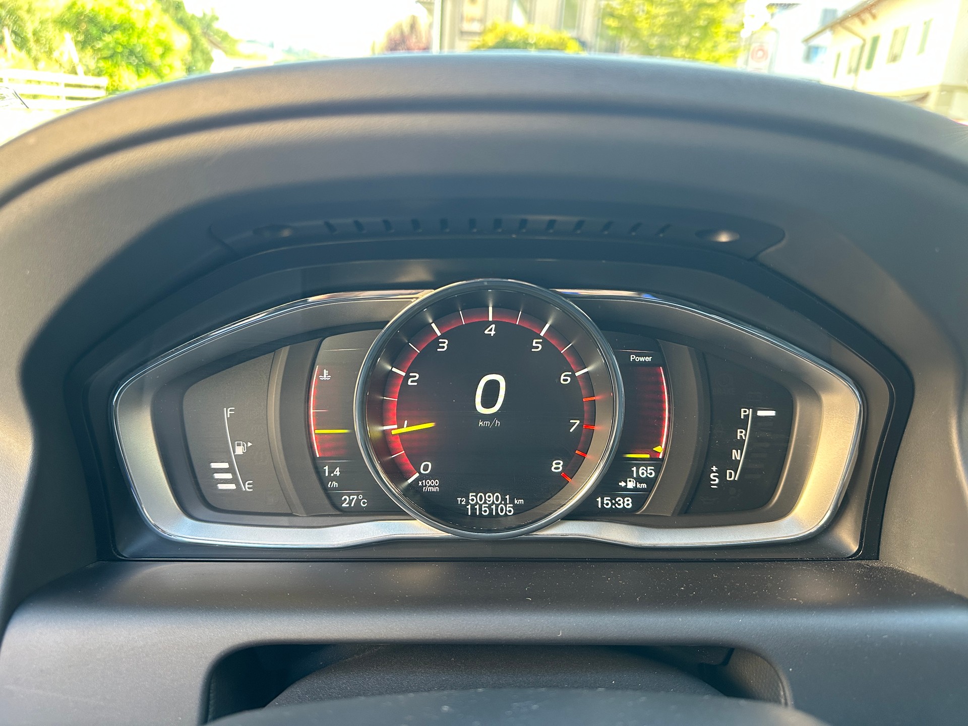 VOLVO XC60 T5 AWD Summum Geartronic-image-6