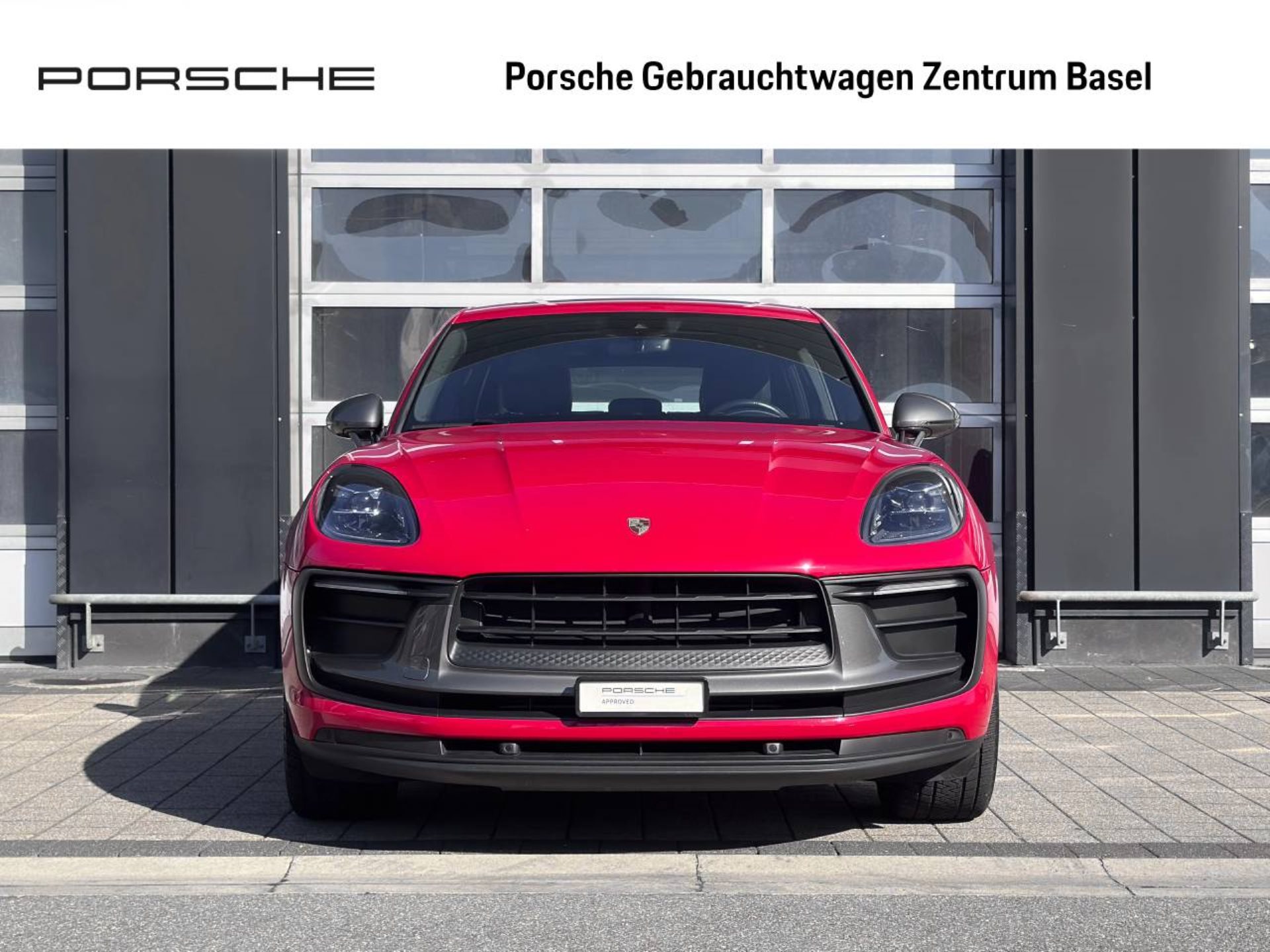 PORSCHE Macan T-image-7