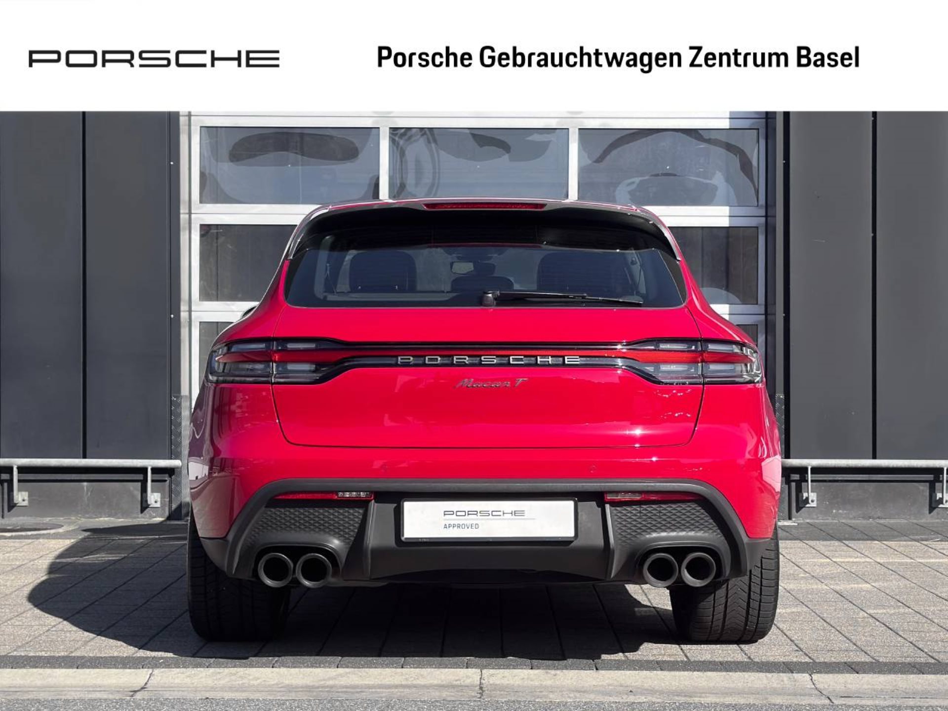 PORSCHE Macan T-image-6