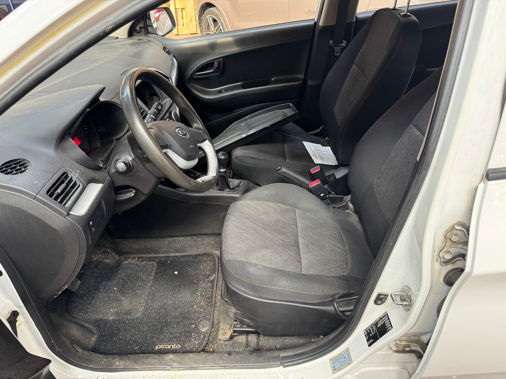 KIA Picanto 1.0 CVVT Trend-image-11