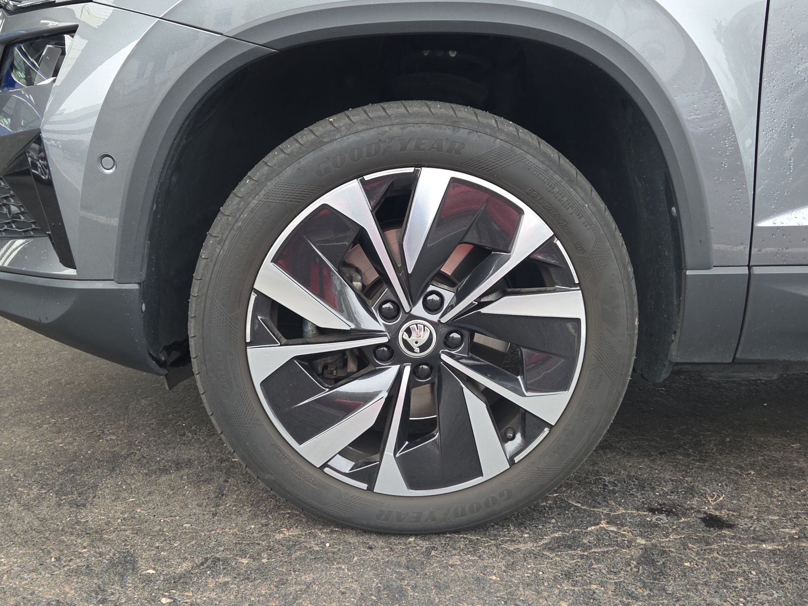 SKODA Karoq 1.5 TSI Style DSG-image-3