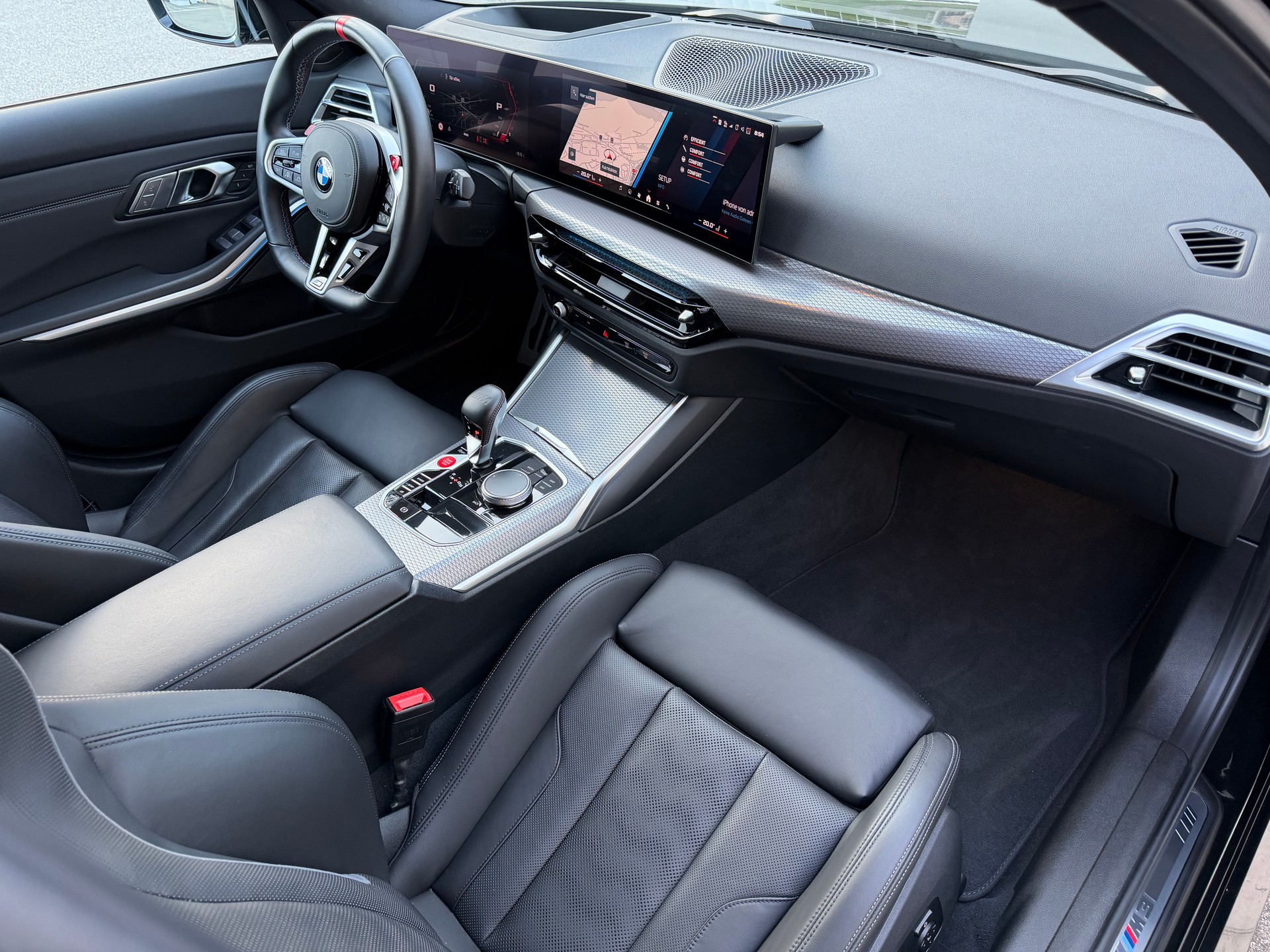 BMW M3 Touring xDrive Competition M-image-11