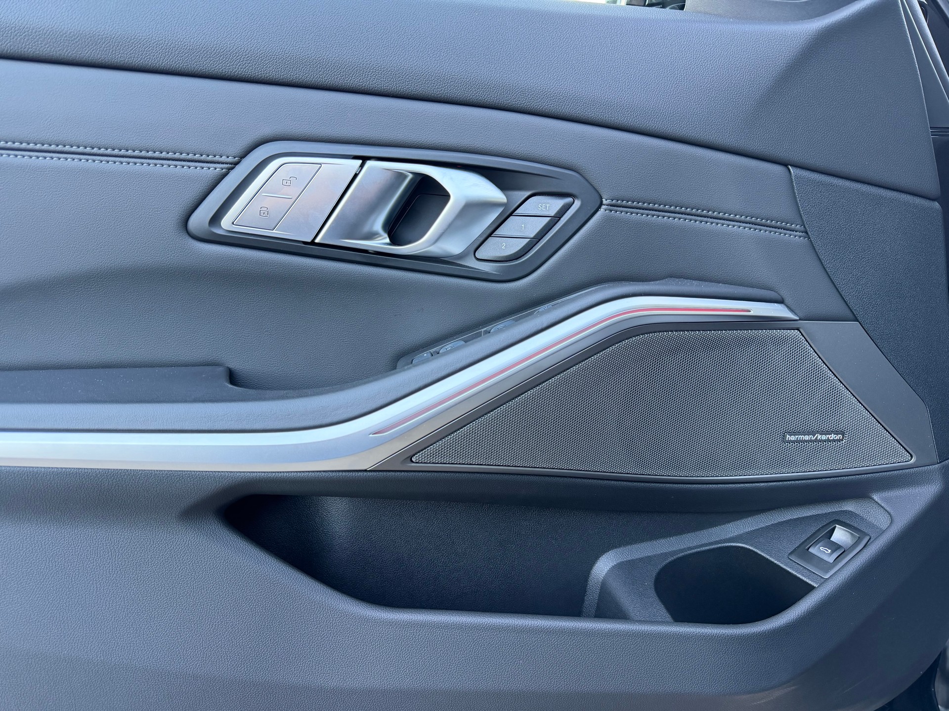 BMW M3 Touring xDrive Competition M-image-14