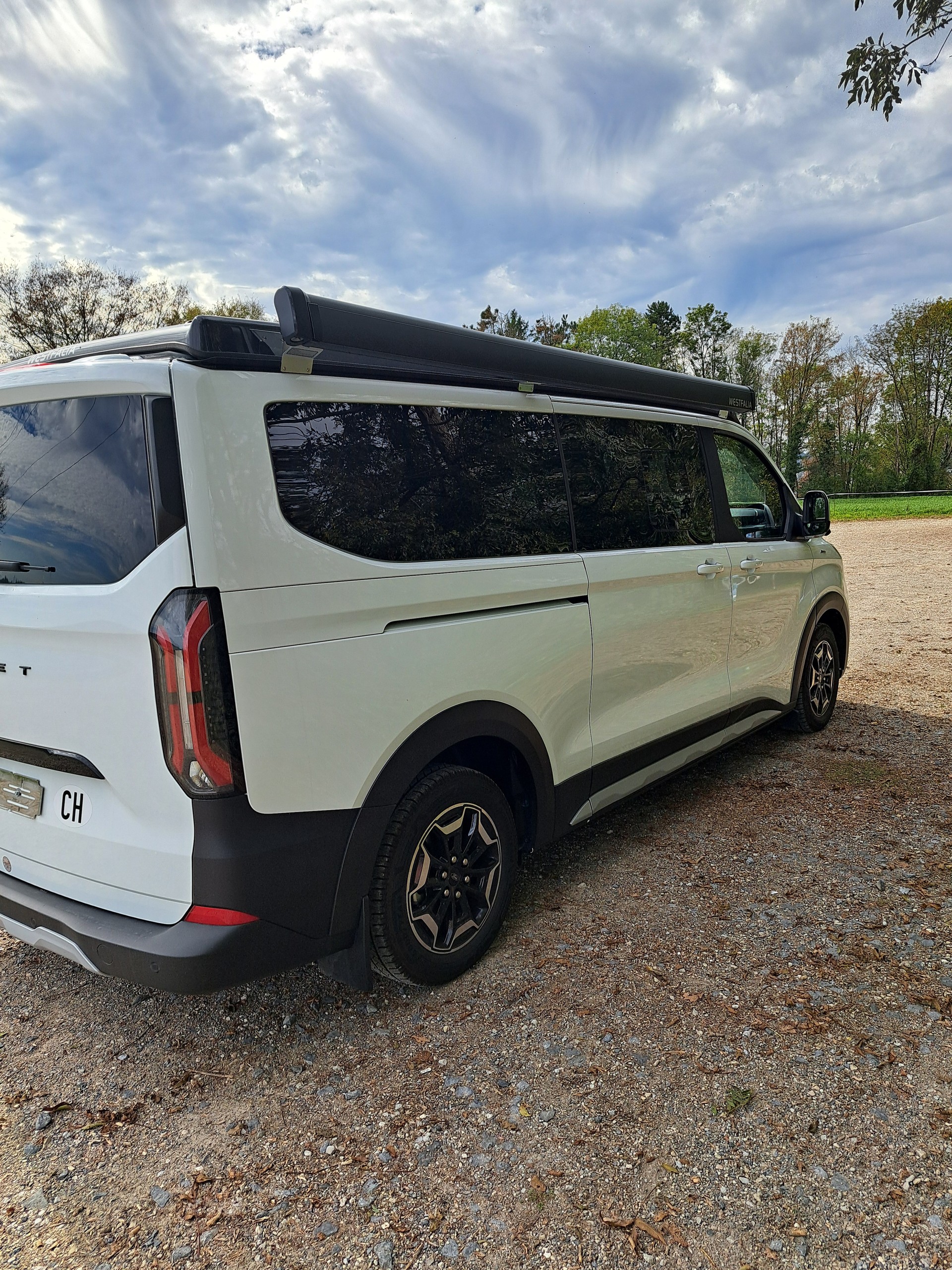 FORD Transit C Nugget 320 L2 2.0 EcoBlue 170 Active-image-3