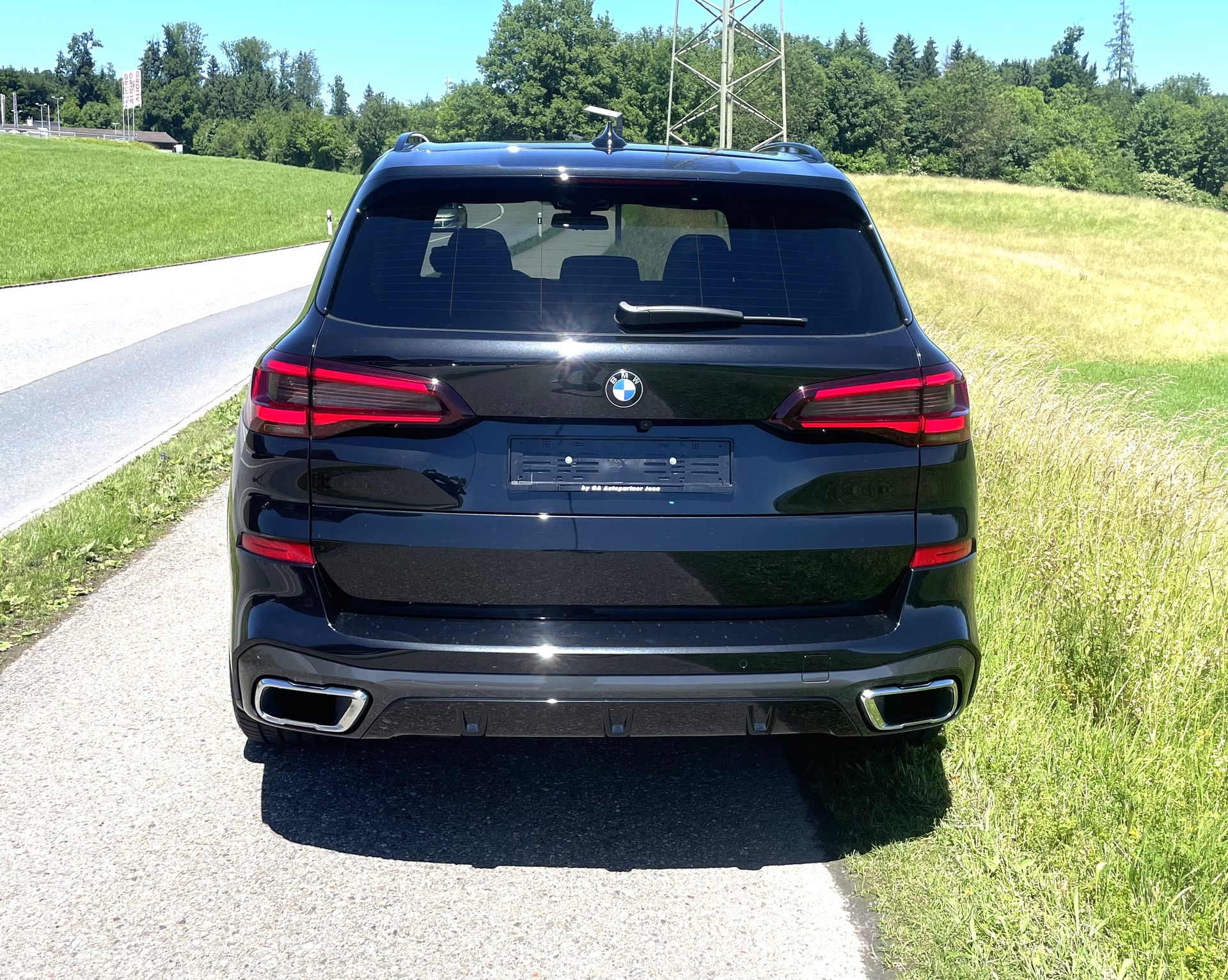 BMW X5 xDrive 48V 30d M Sport Steptronic-image-13